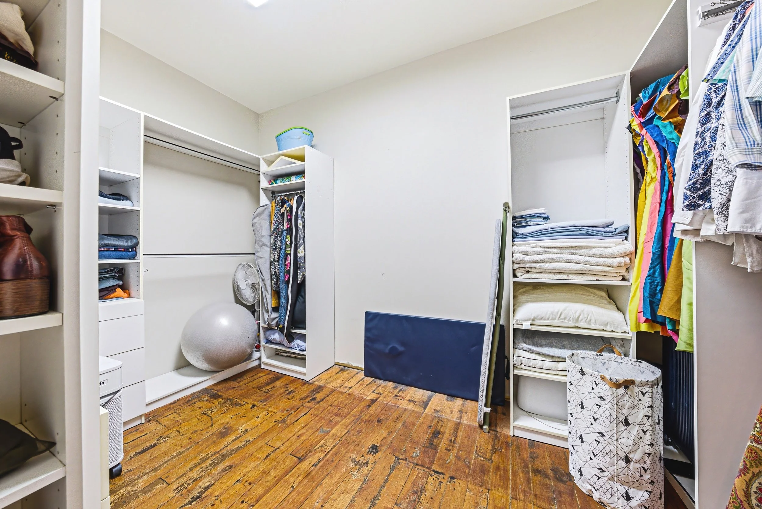 25 - 595 King St E, Hamilton.jpg