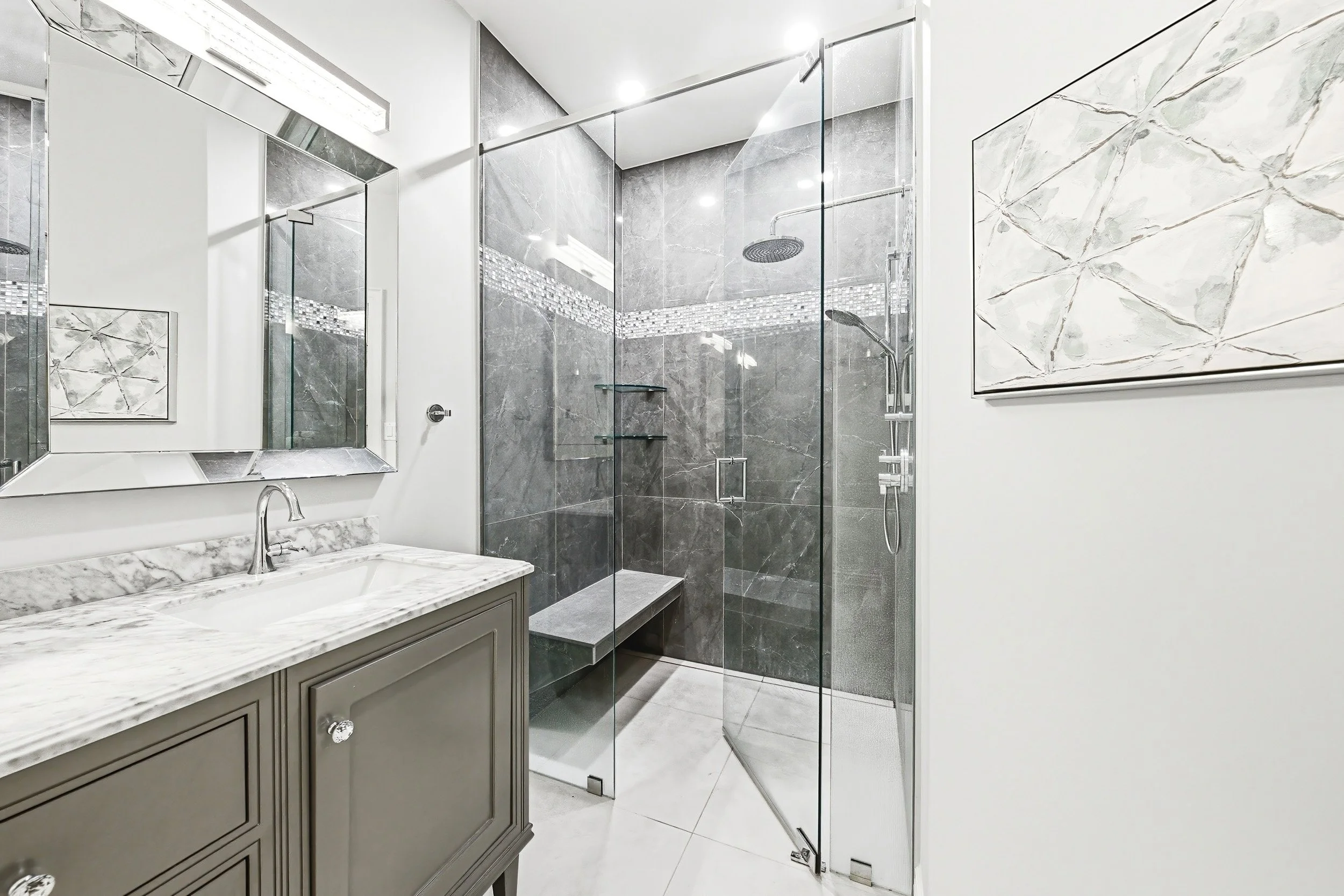 23 - 4220 Sarazen DR Unit 7, Burlington.jpg