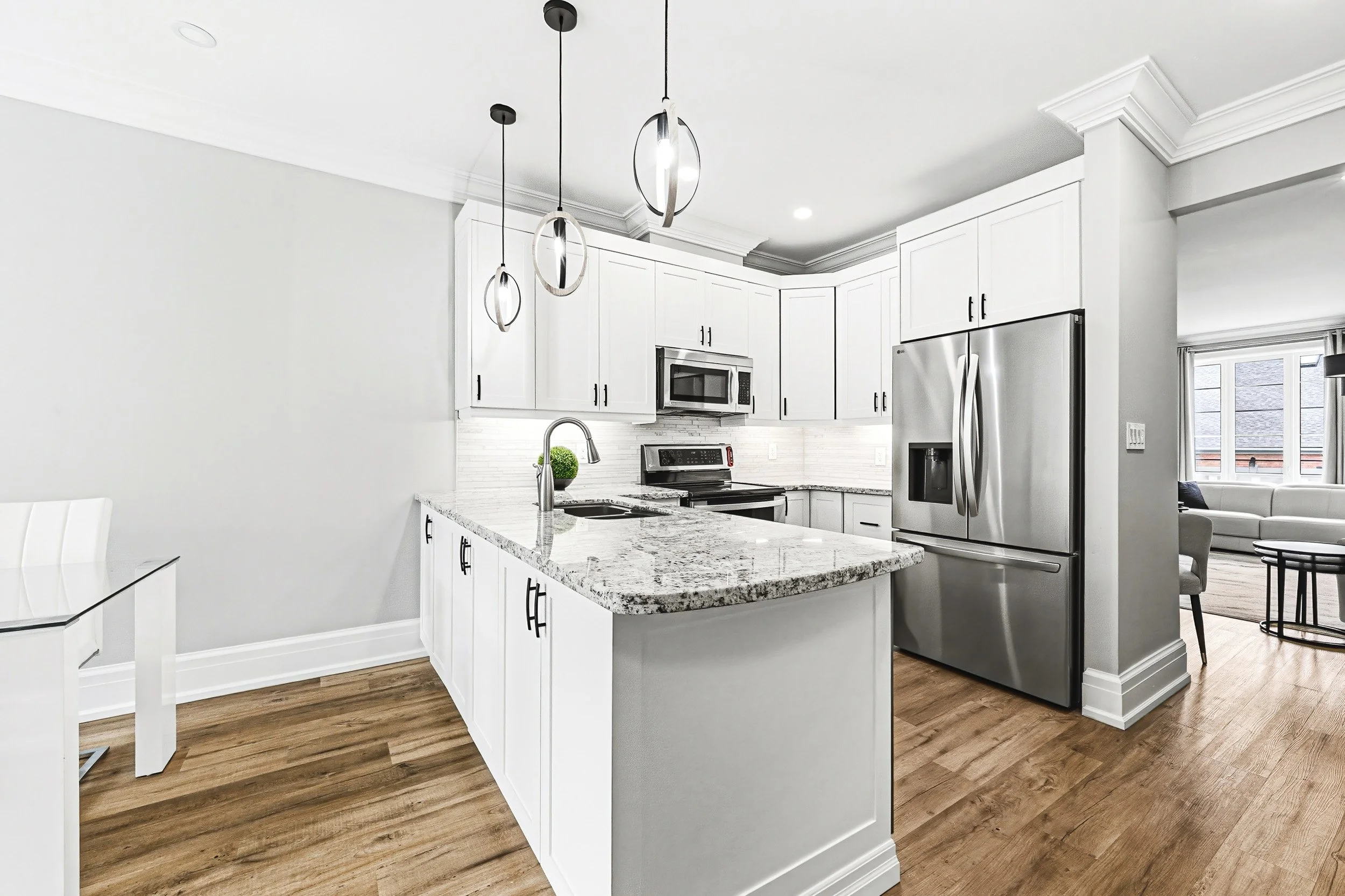 12 - 4220 Sarazen DR Unit 7, Burlington.jpg