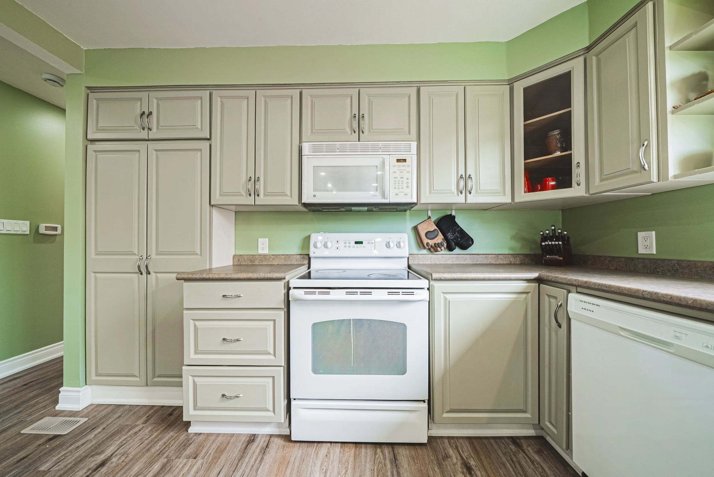 19-27 Ludlow Crescent, Brantford.jpg