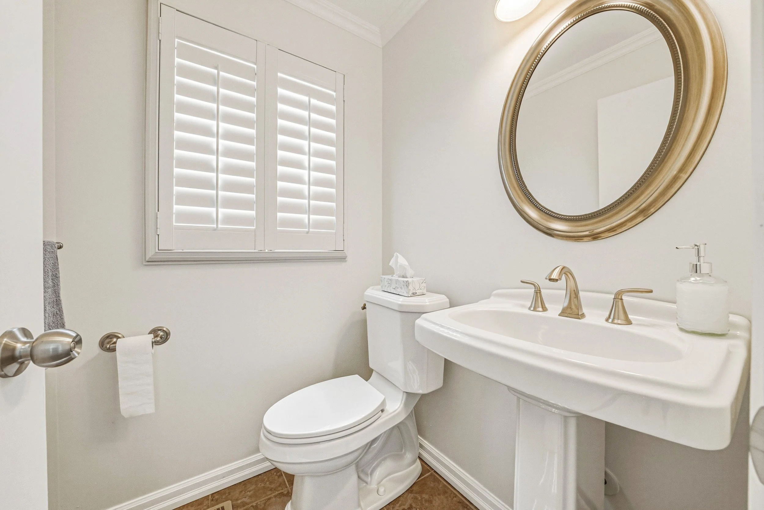 28 - 4 Mount Forest Dr, Brampton.jpg