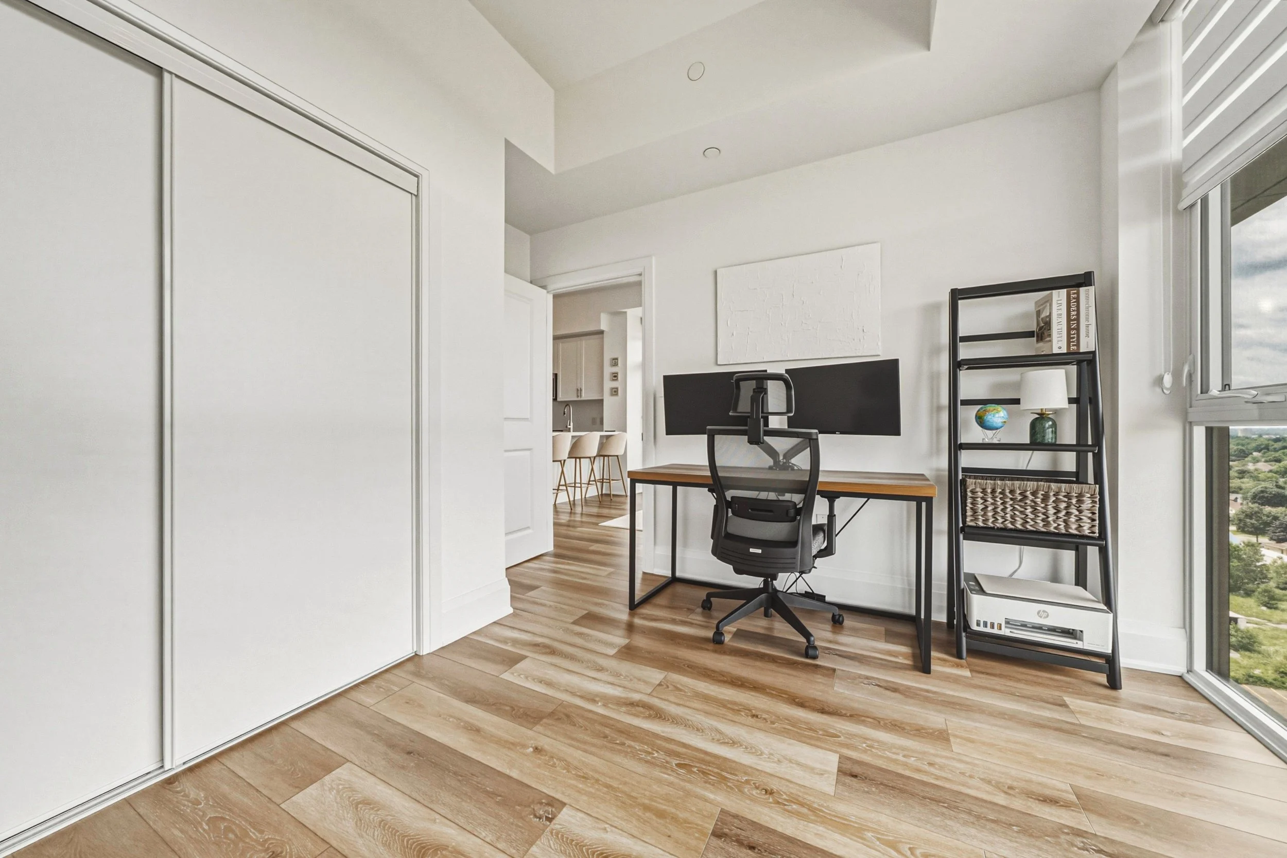 19-470 Dundas St E Waterdown.jpg