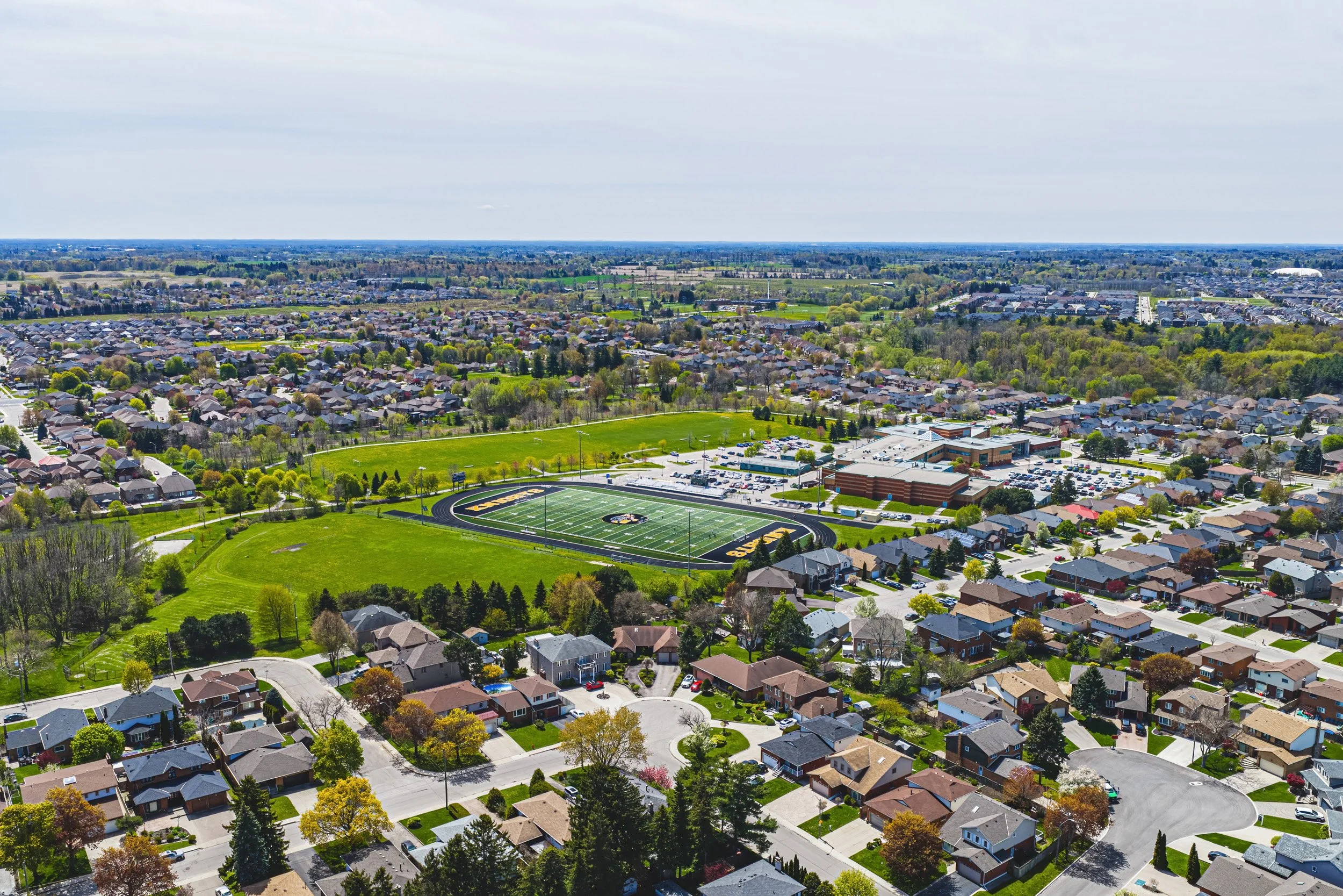 48 - 104 Gardiner Dr, Hamilton.jpg