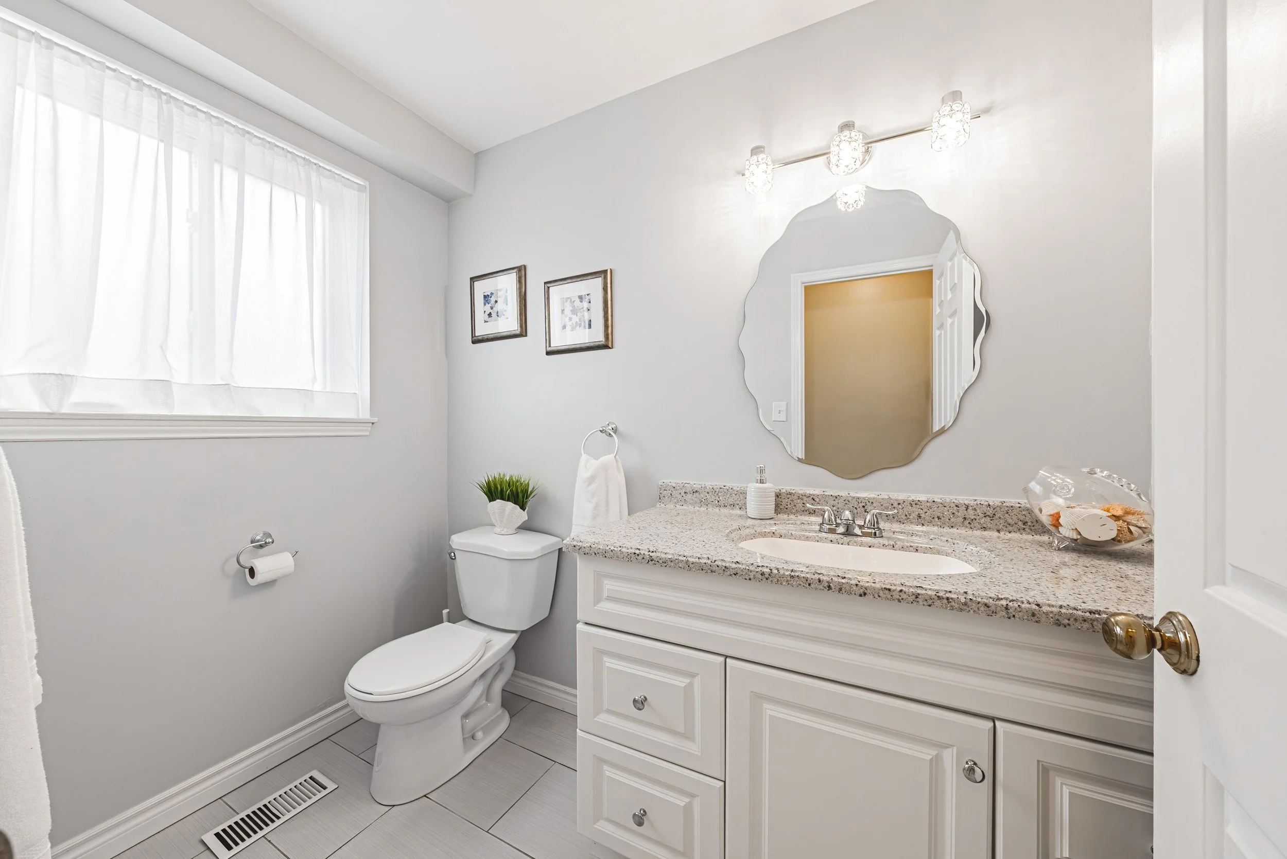 27 - 565 Stone Church Rd W, Hamilton.jpg