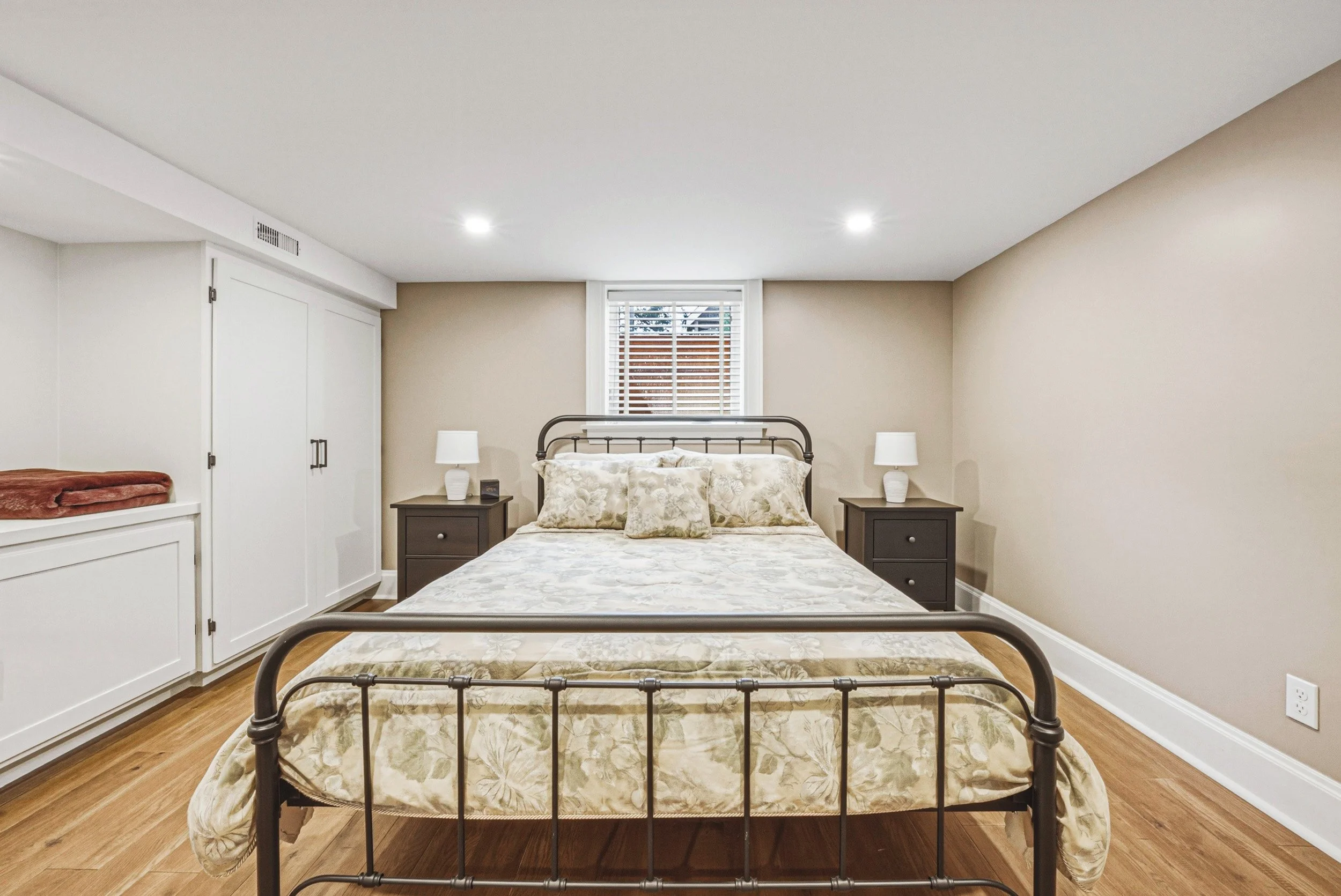 27 - 55 Van Camp Ave, Brampton.jpg