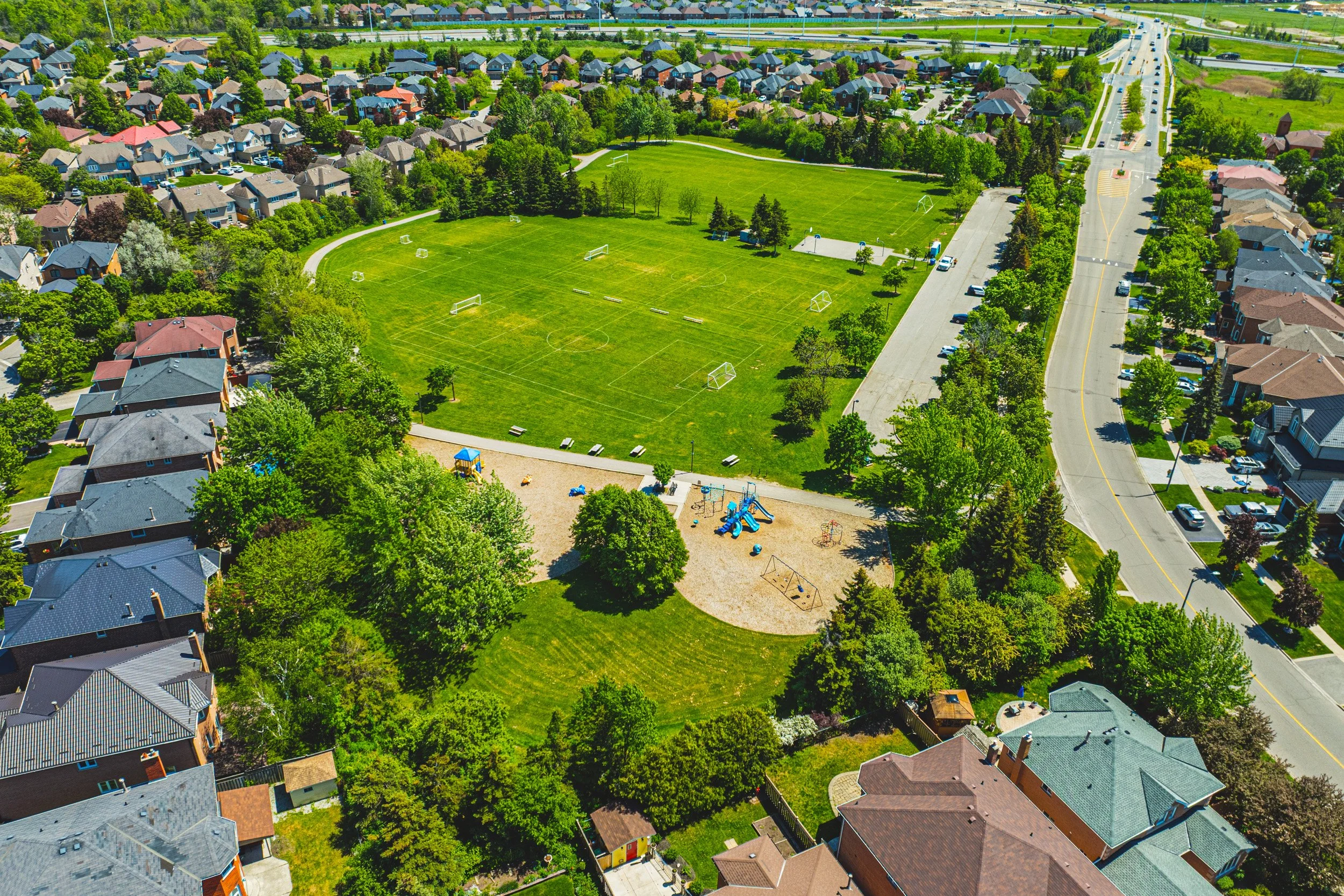 42 - 105 Pinebrook Cir, Caledon.jpg