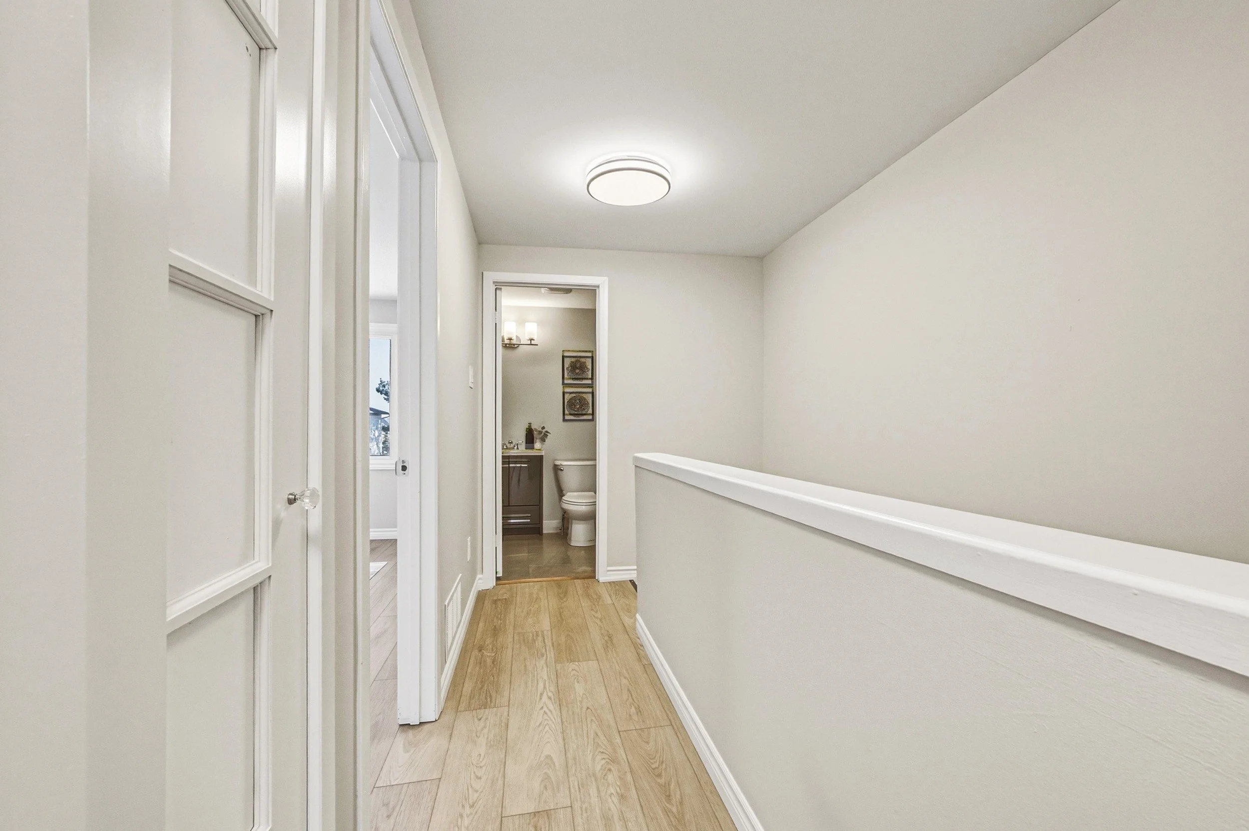 24 - 2-64 Bronte St, Milton.jpg