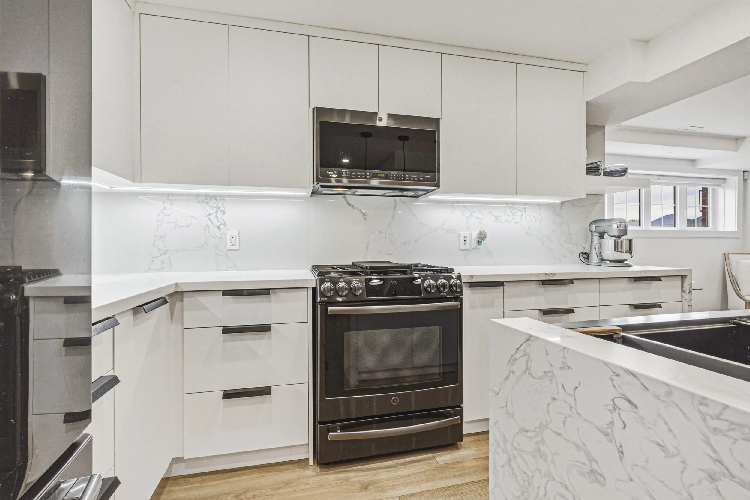 53 - 55 Roberts Dr, Ancaster.jpg