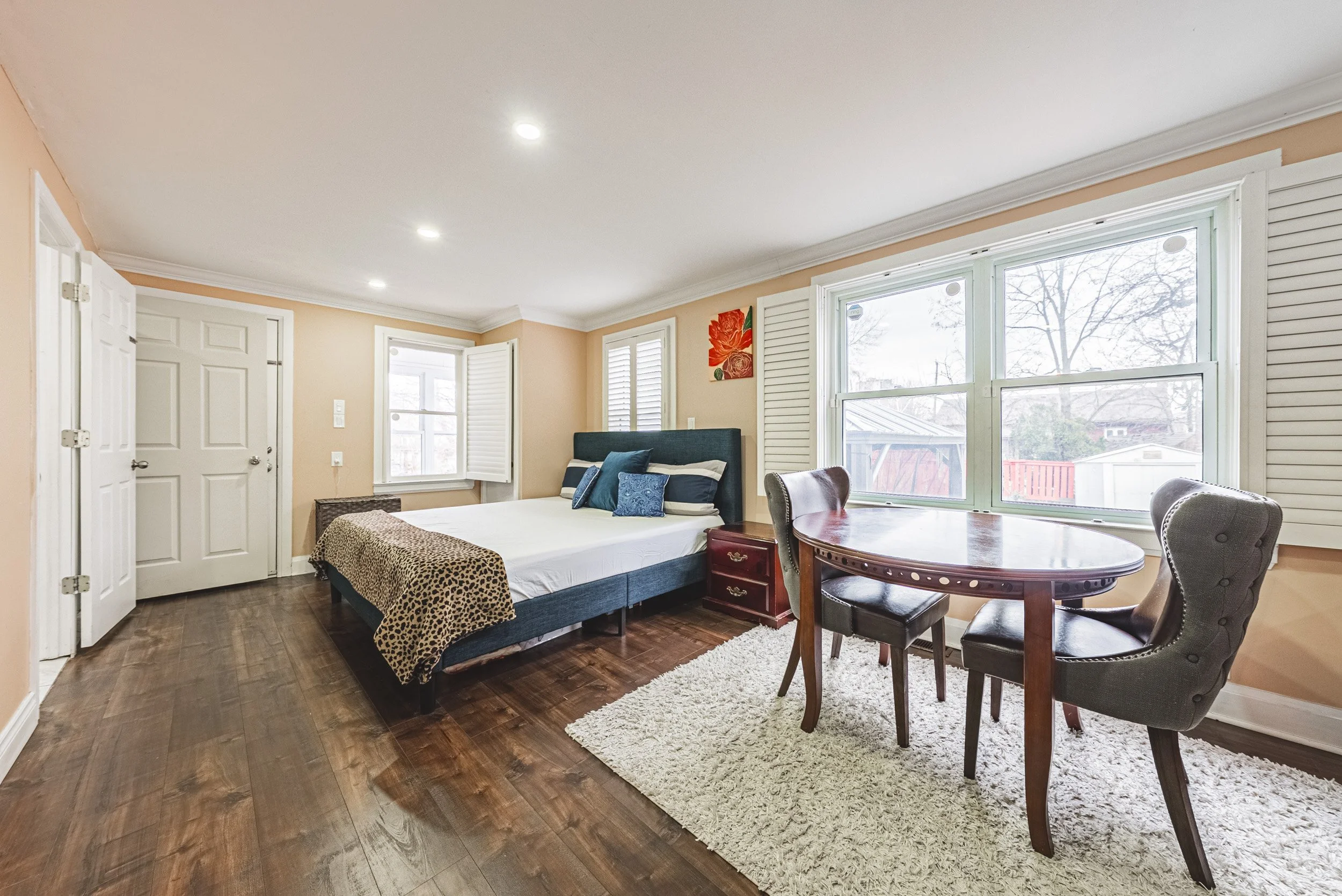 13 - 5 West 3rd St, Hamilton.jpg