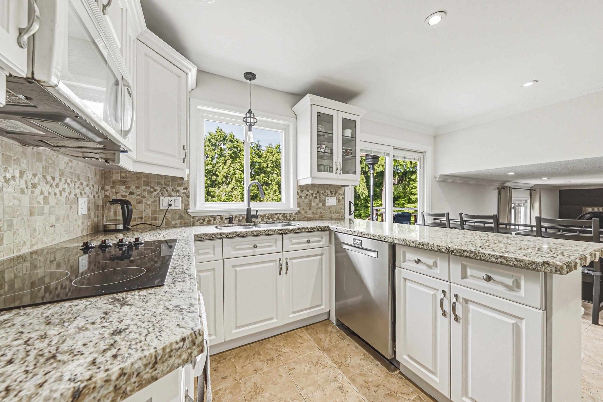 13 - 2546 Robinson St, Mississauga.jpg