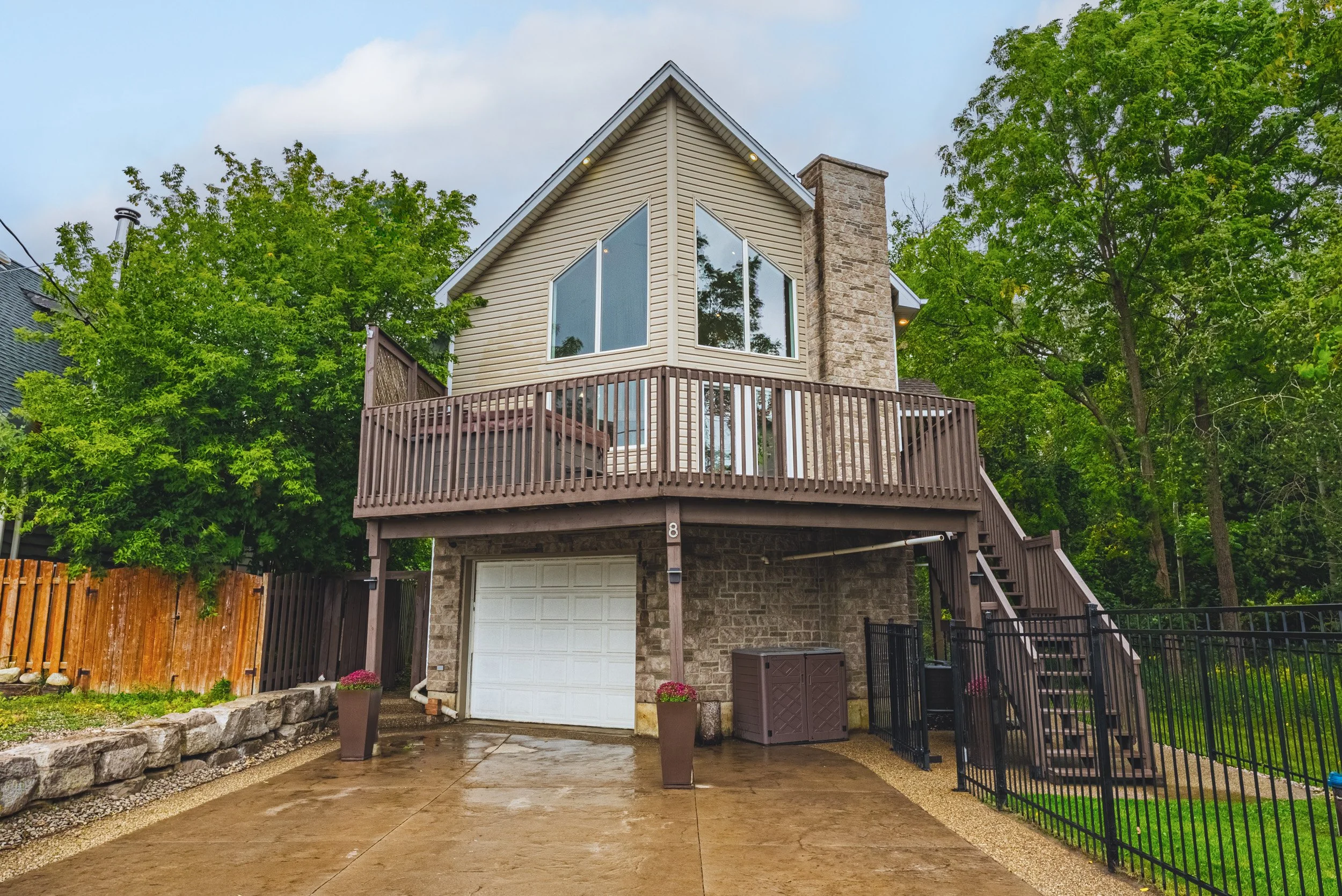 1 - 8 Lake Rd, Puslinch.jpg
