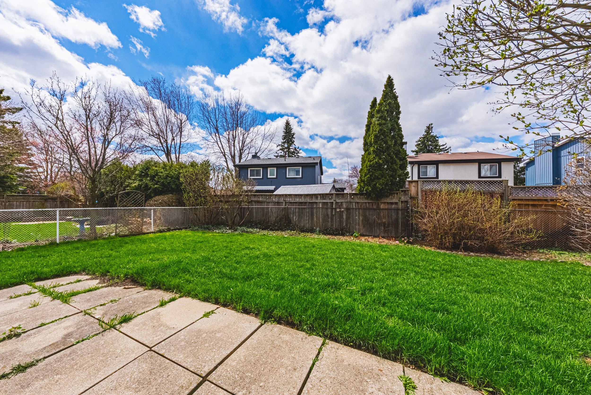 37 - 4 Mount Forest Dr, Brampton.jpg