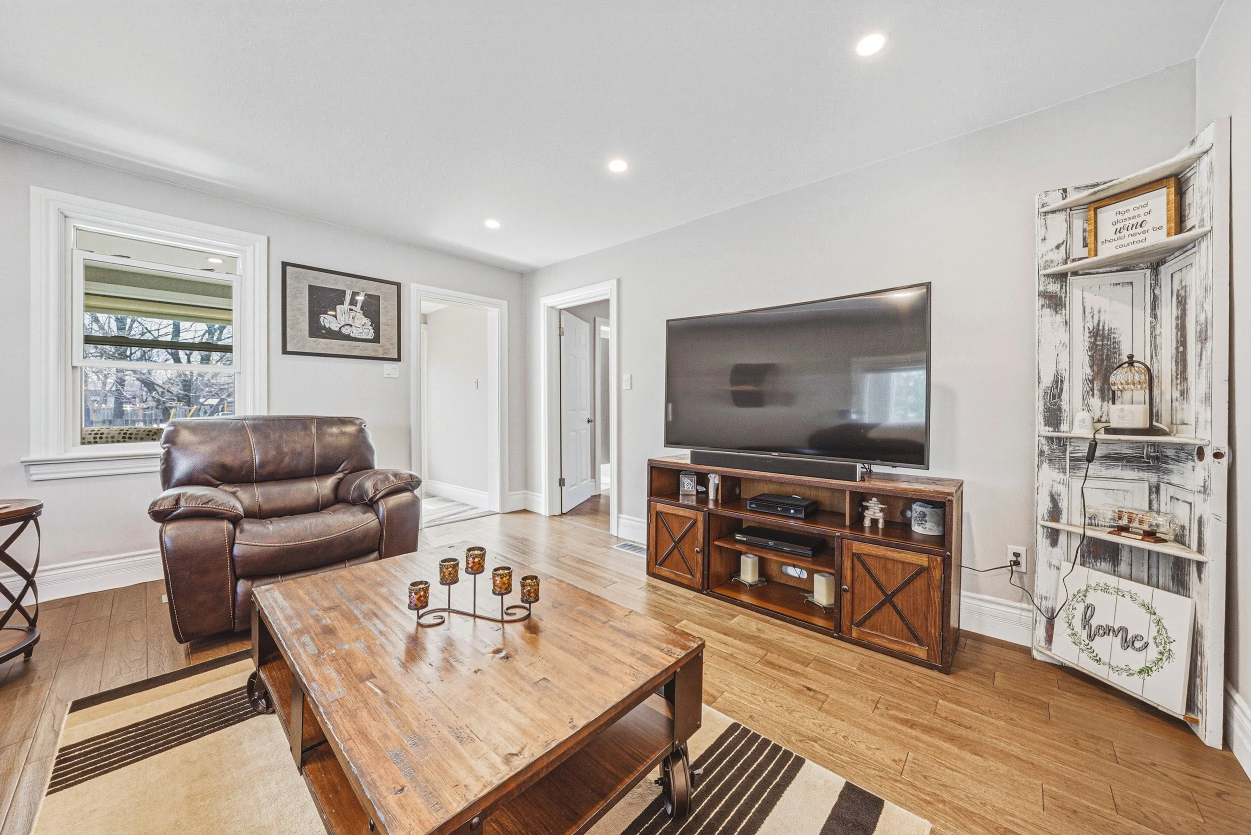 10 - 120 Division St, Rockwood.jpg