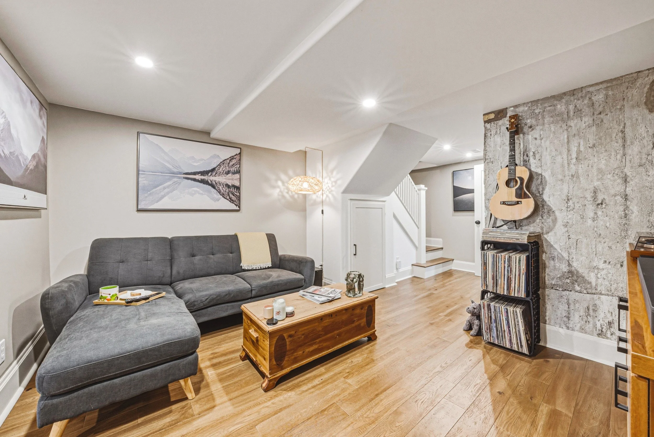 26 - 55 Van Camp Ave, Brampton.jpg