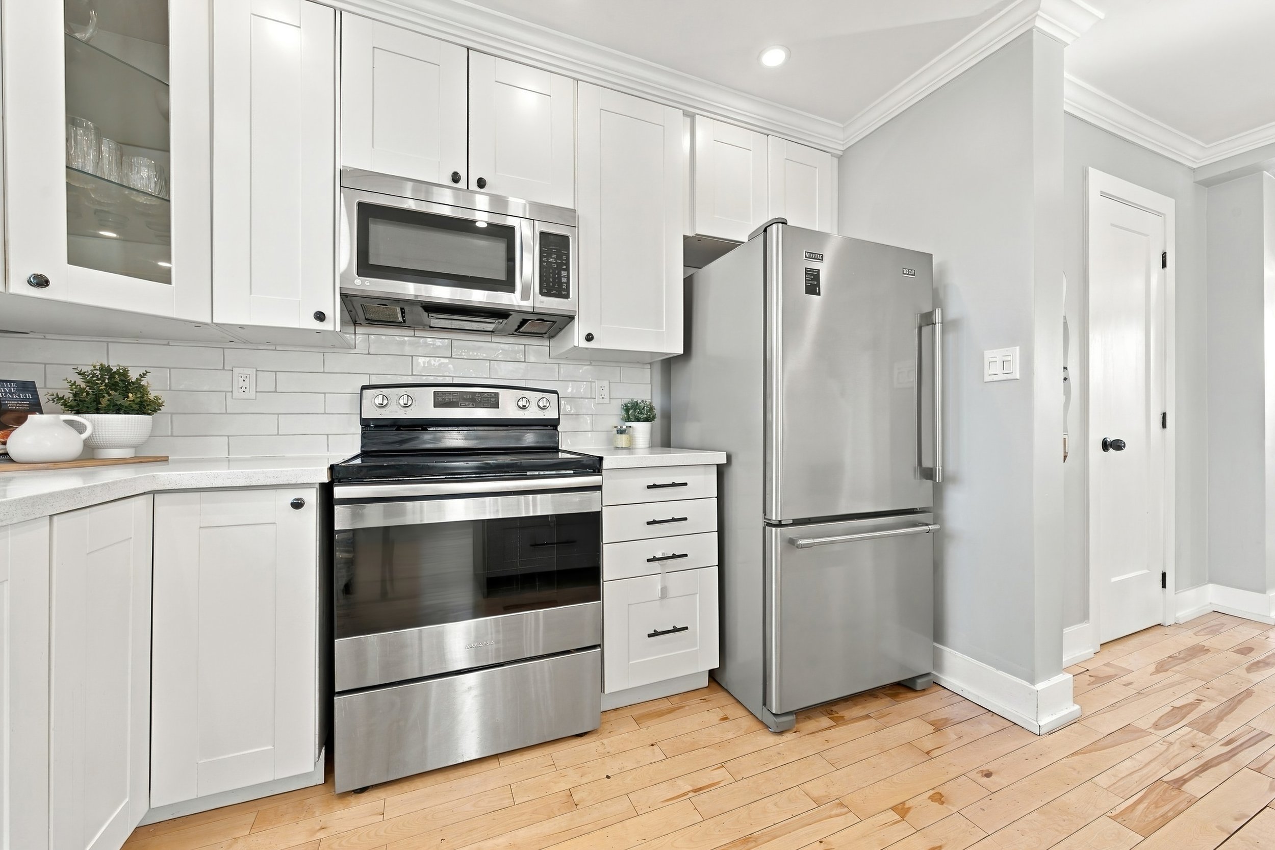 15 - 1231 Dunsmure Rd, Hamilton.jpg