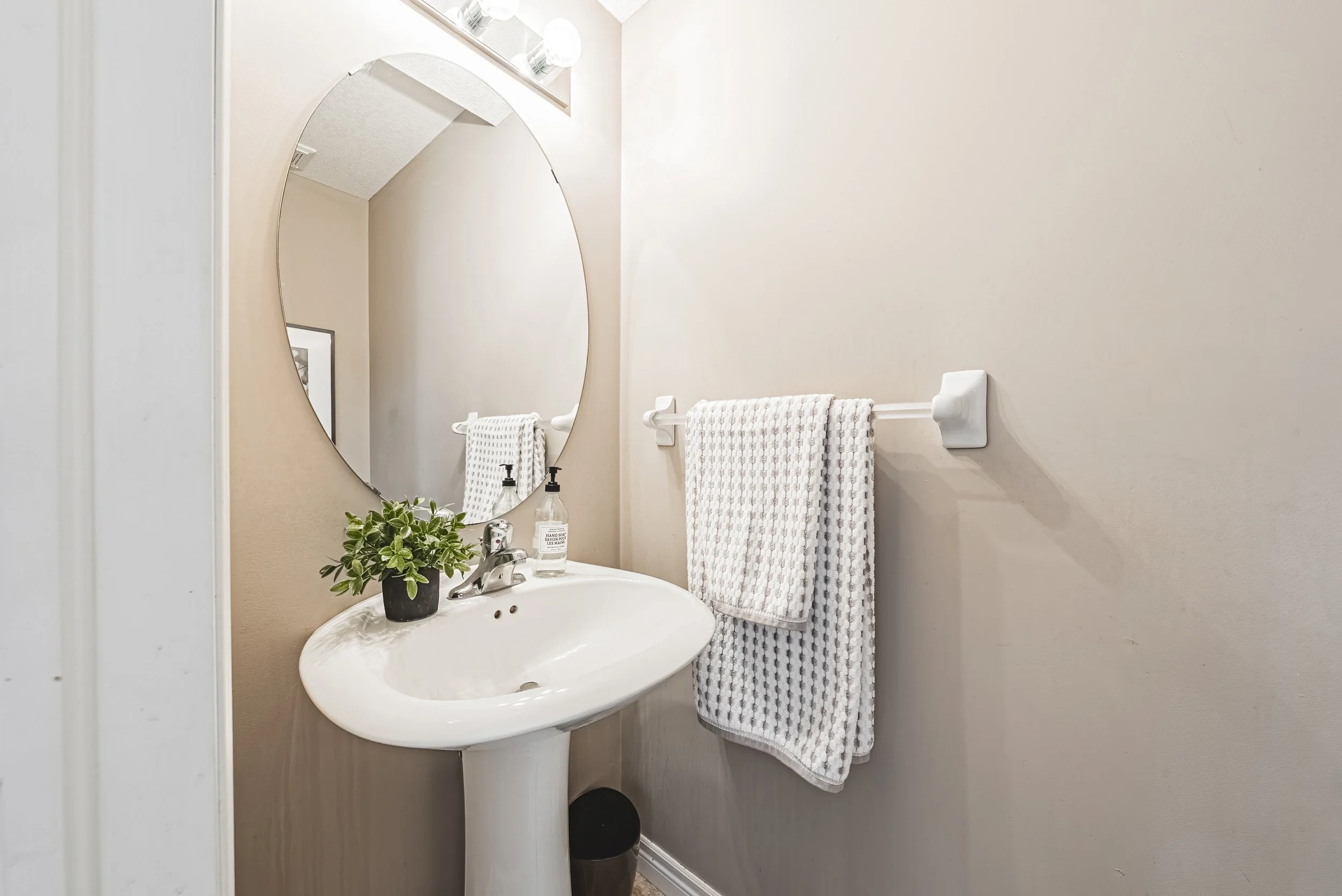 14 - 361 Arkell Rd #1, Guelph.jpg