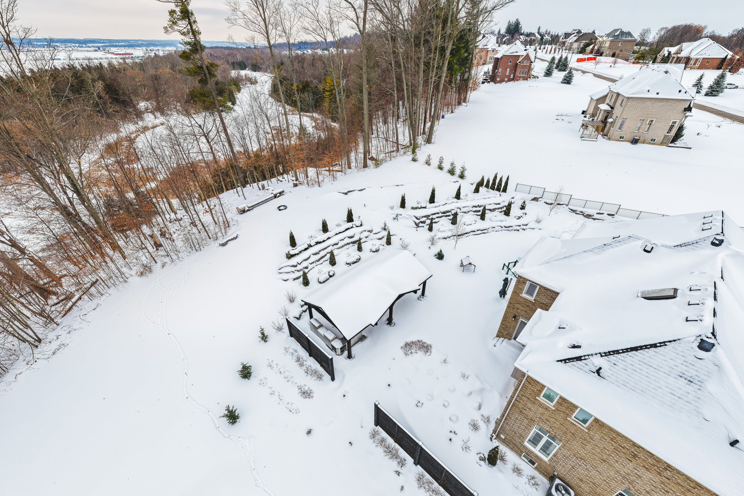 78 - 197 Nottingham Forest Rd, Bradford.jpg