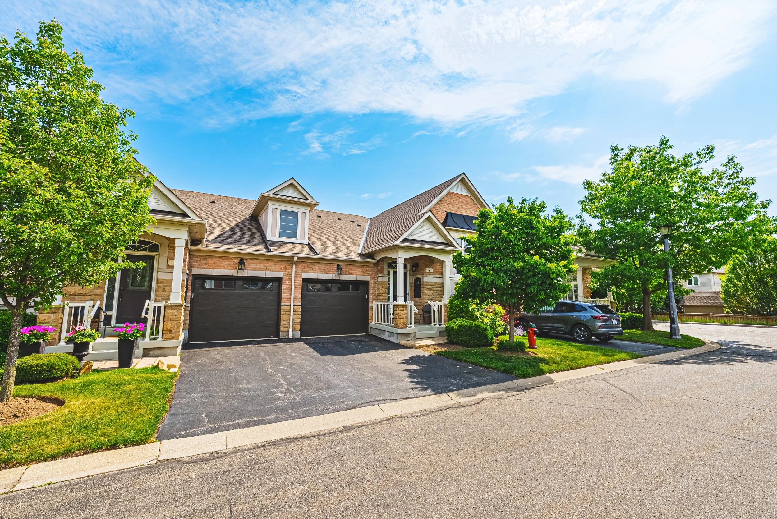 4 - 4220 Sarazen DR Unit 7, Burlington.jpg