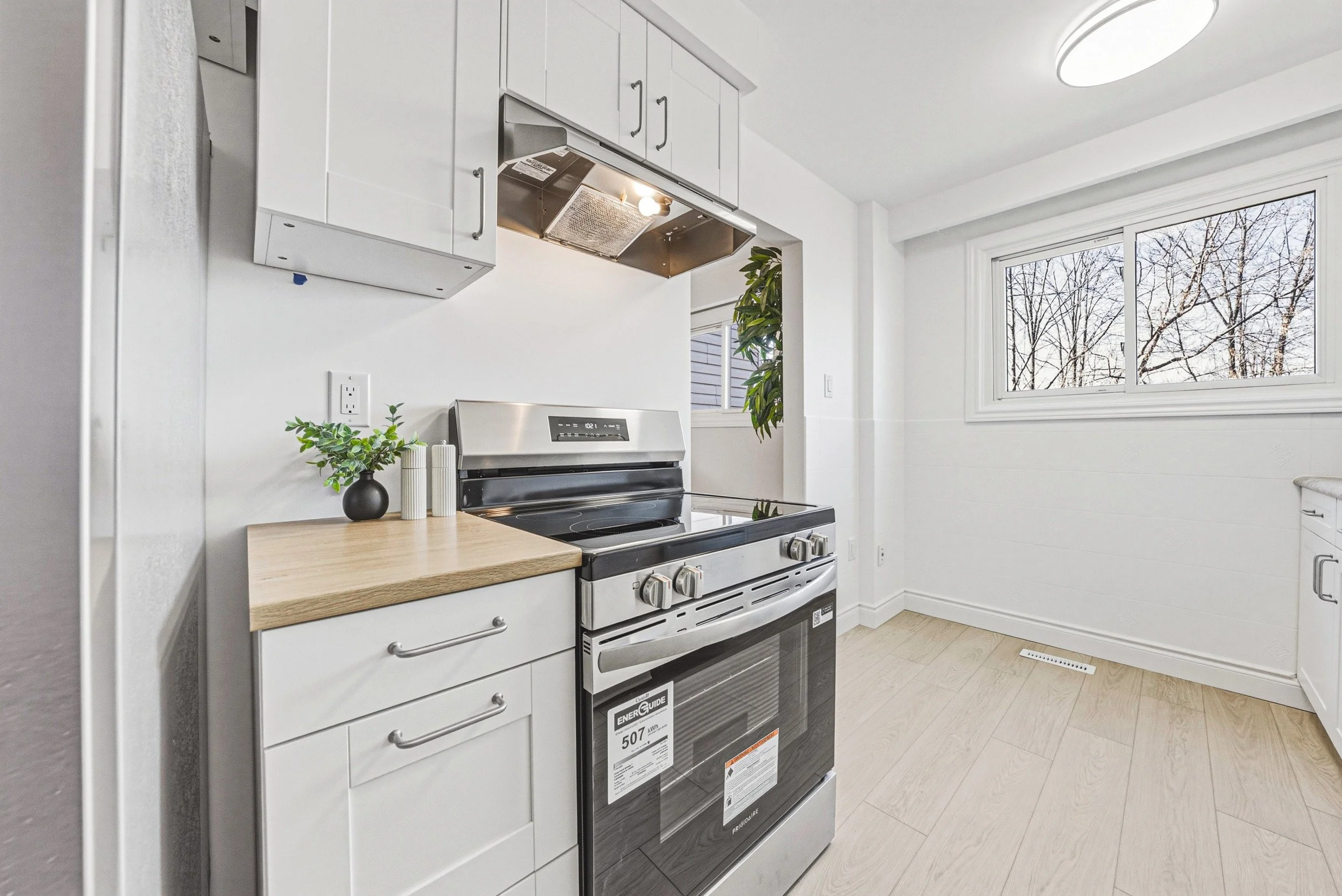 17 - 2-64 Bronte St, Milton.jpg