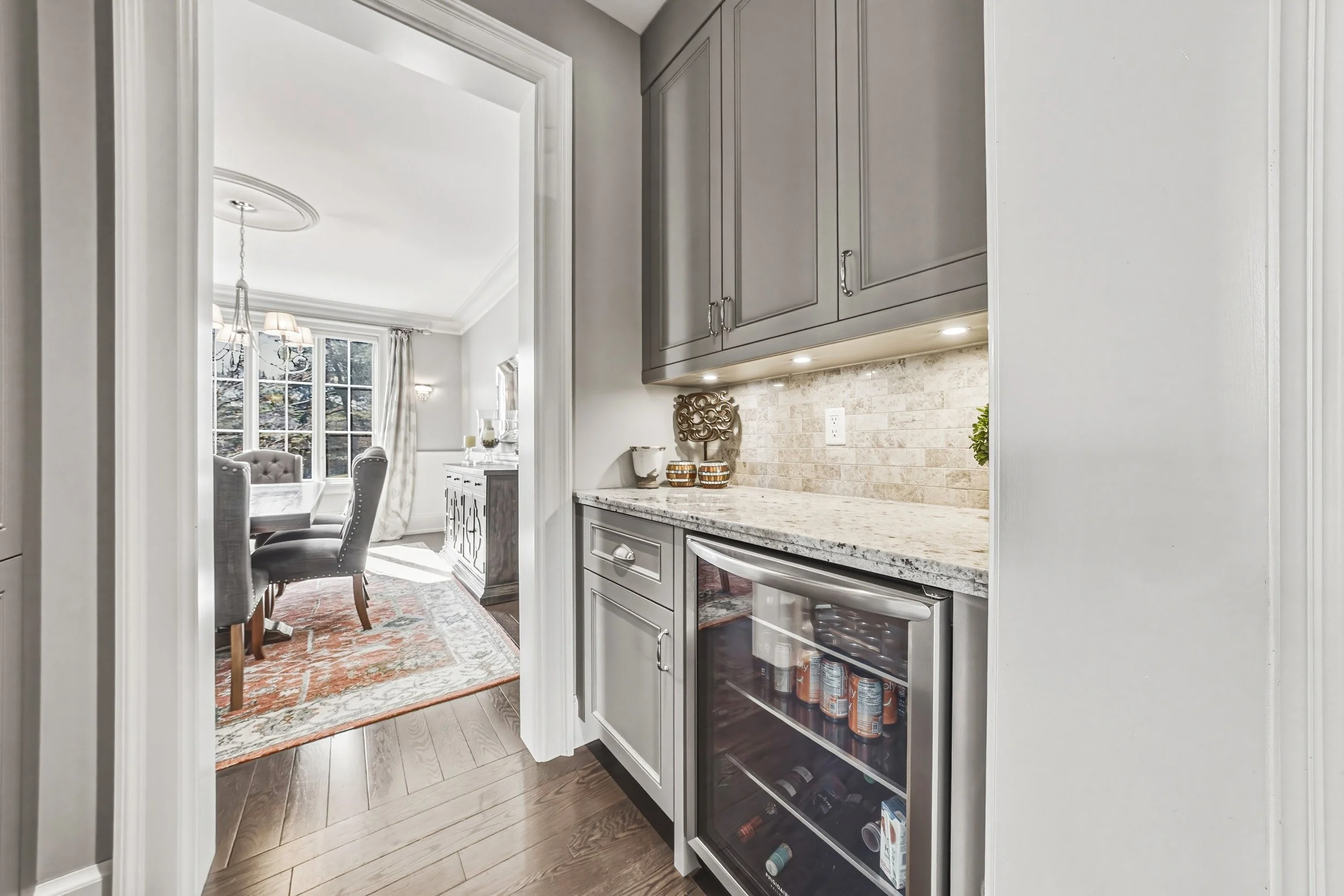 15 - 476 Patricia Dr, Burlington.jpg