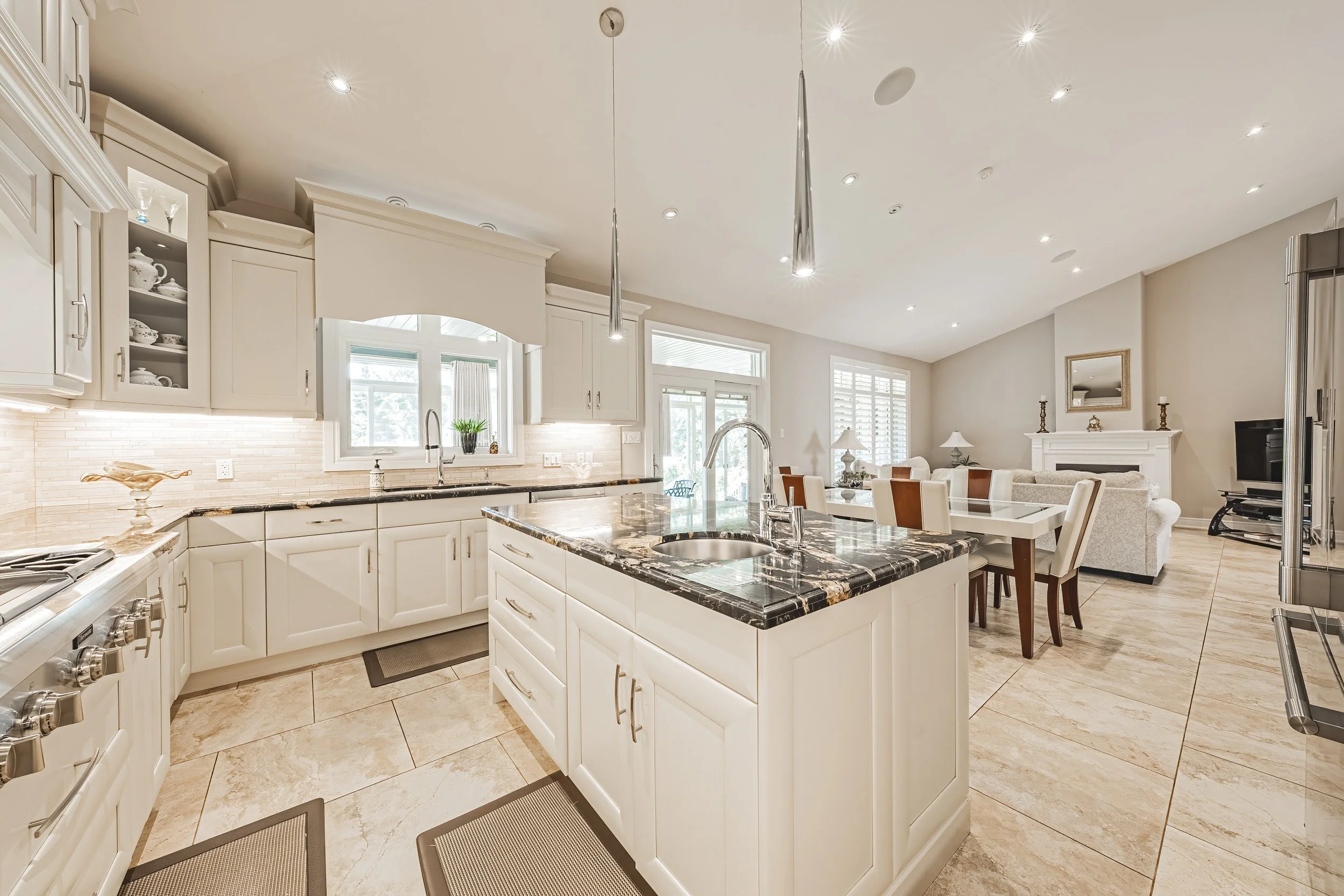 13 - 1214 Hwy 8, Stoney Creek.jpg