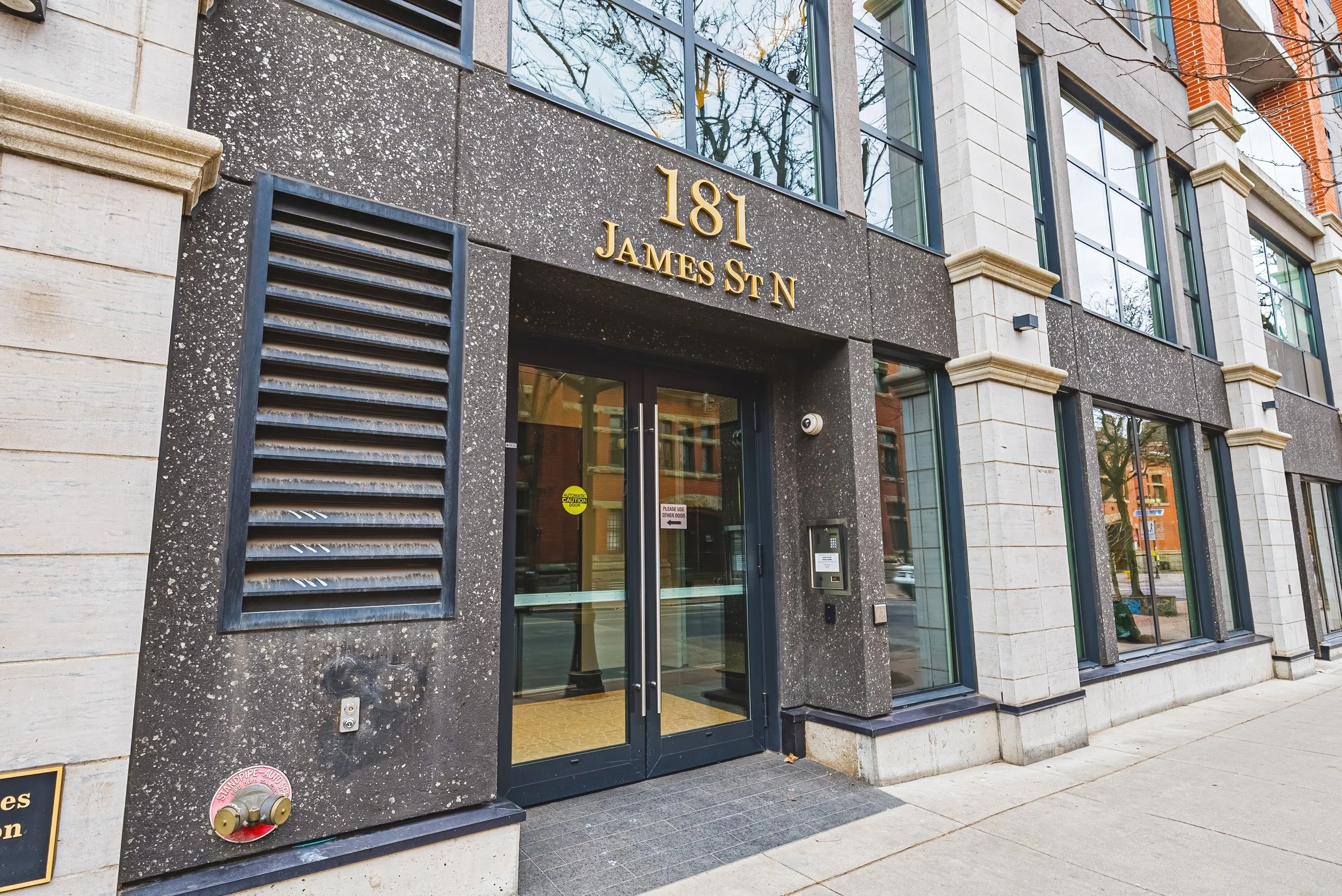 4 - 181 James St N #503, Hamilton.jpg