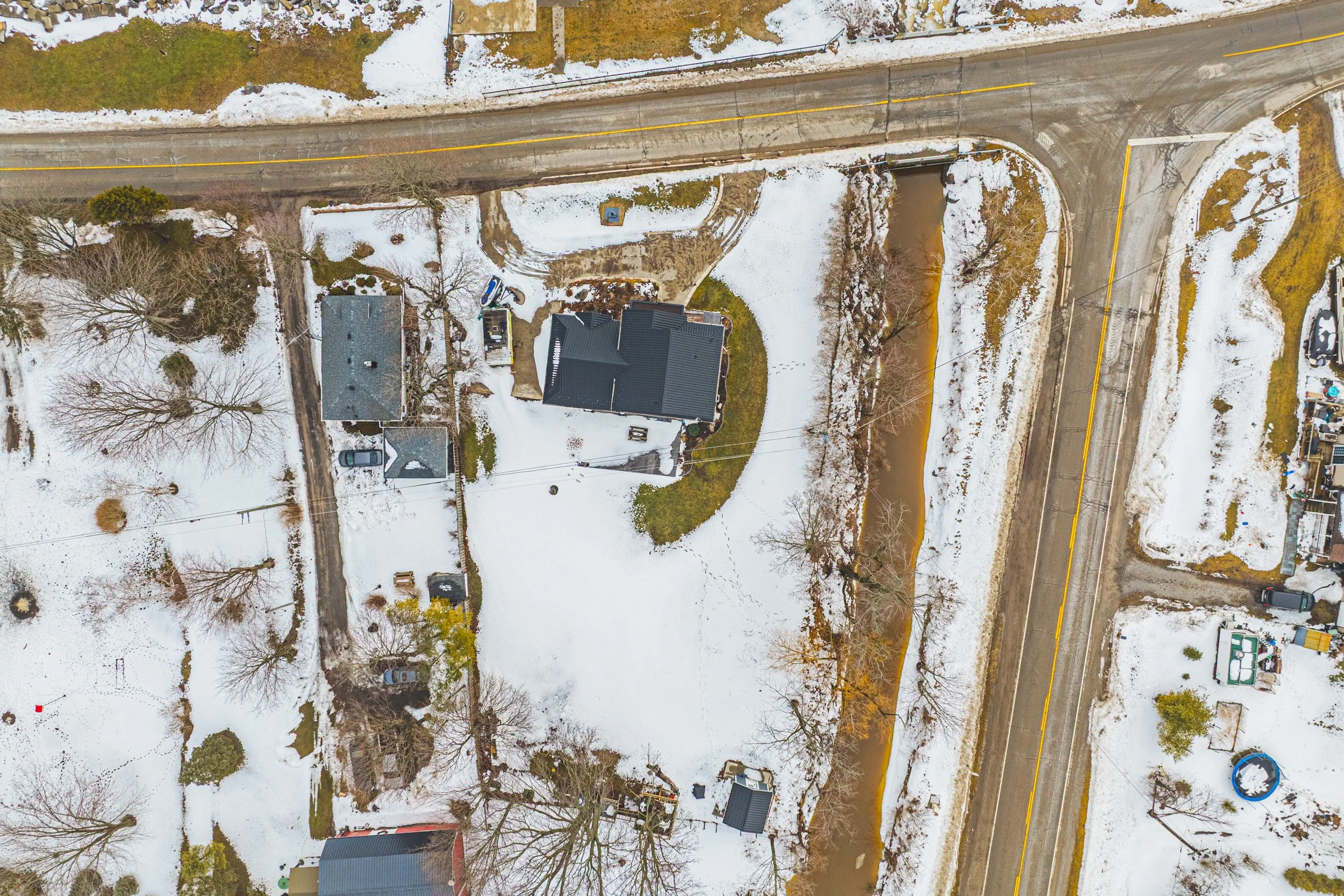 42 - 2801 North Shore, Wainfleet.jpg