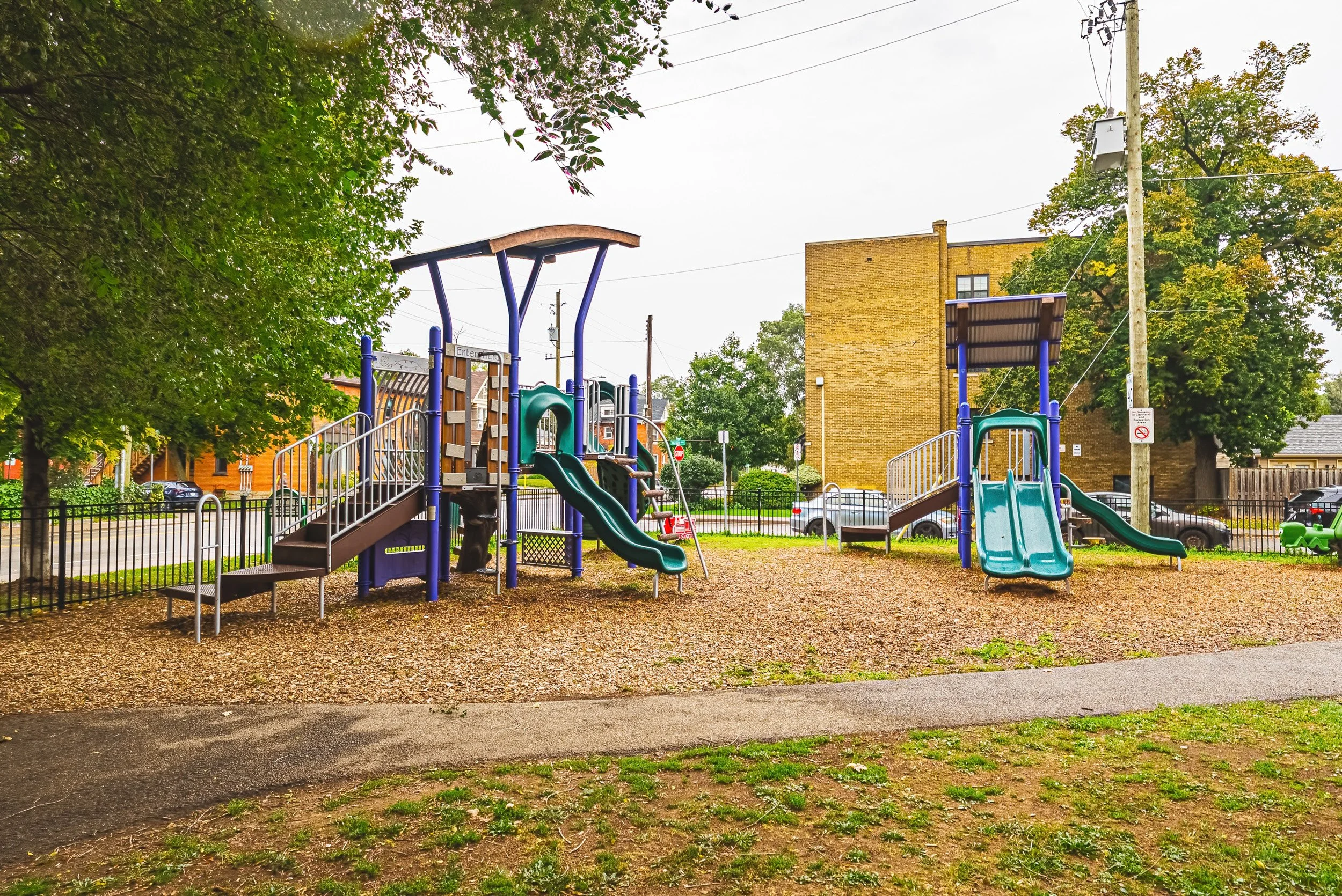33 - 200 Stinson St PH16, Hamilton.jpg