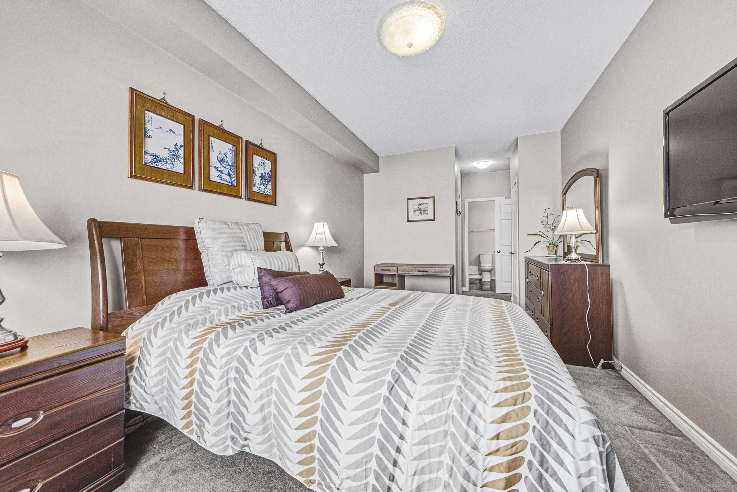 18 - 935 Royal York Rd #202, Toronto.jpg