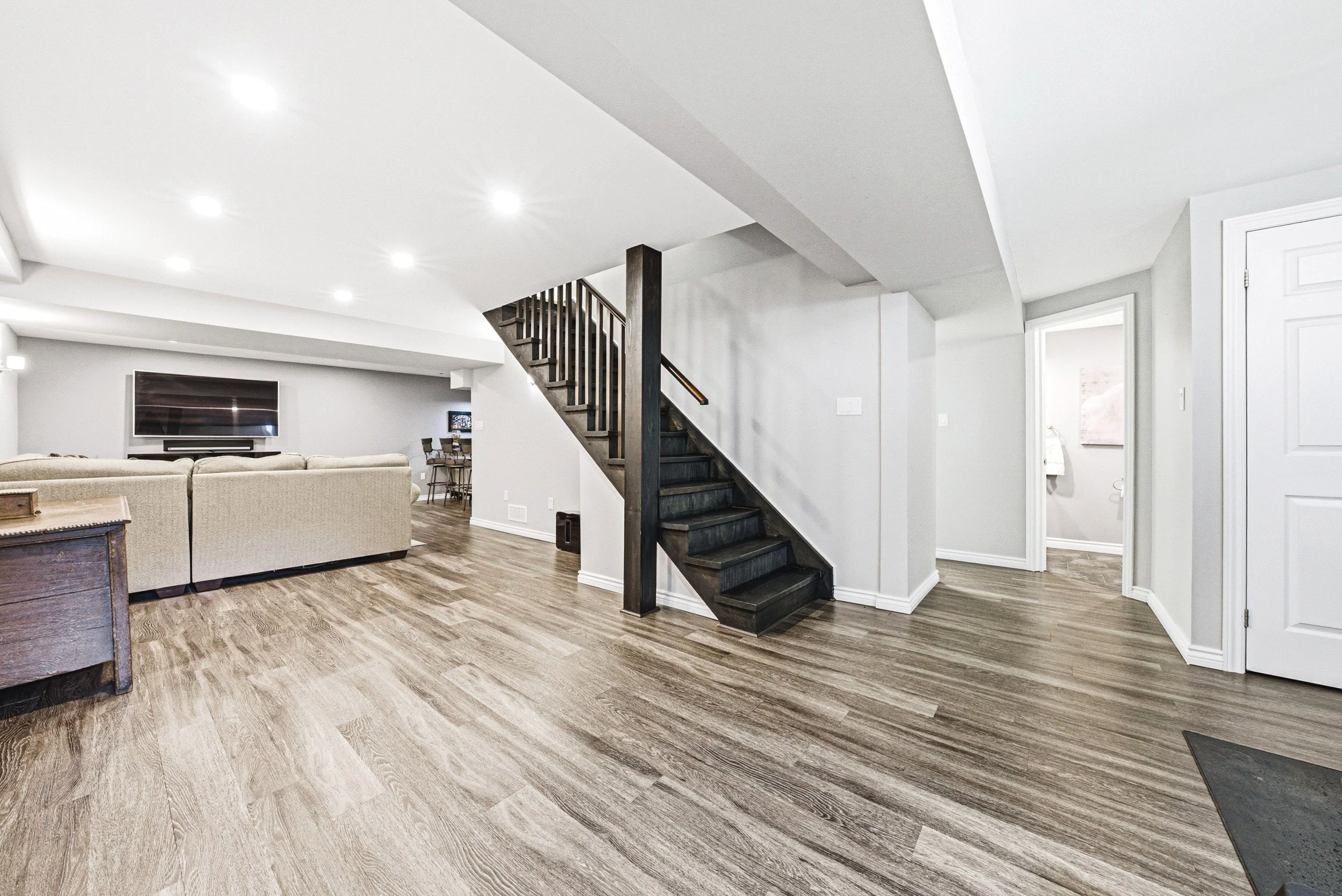 32 - 5 Valleygreen Cr, Caledon E.jpg