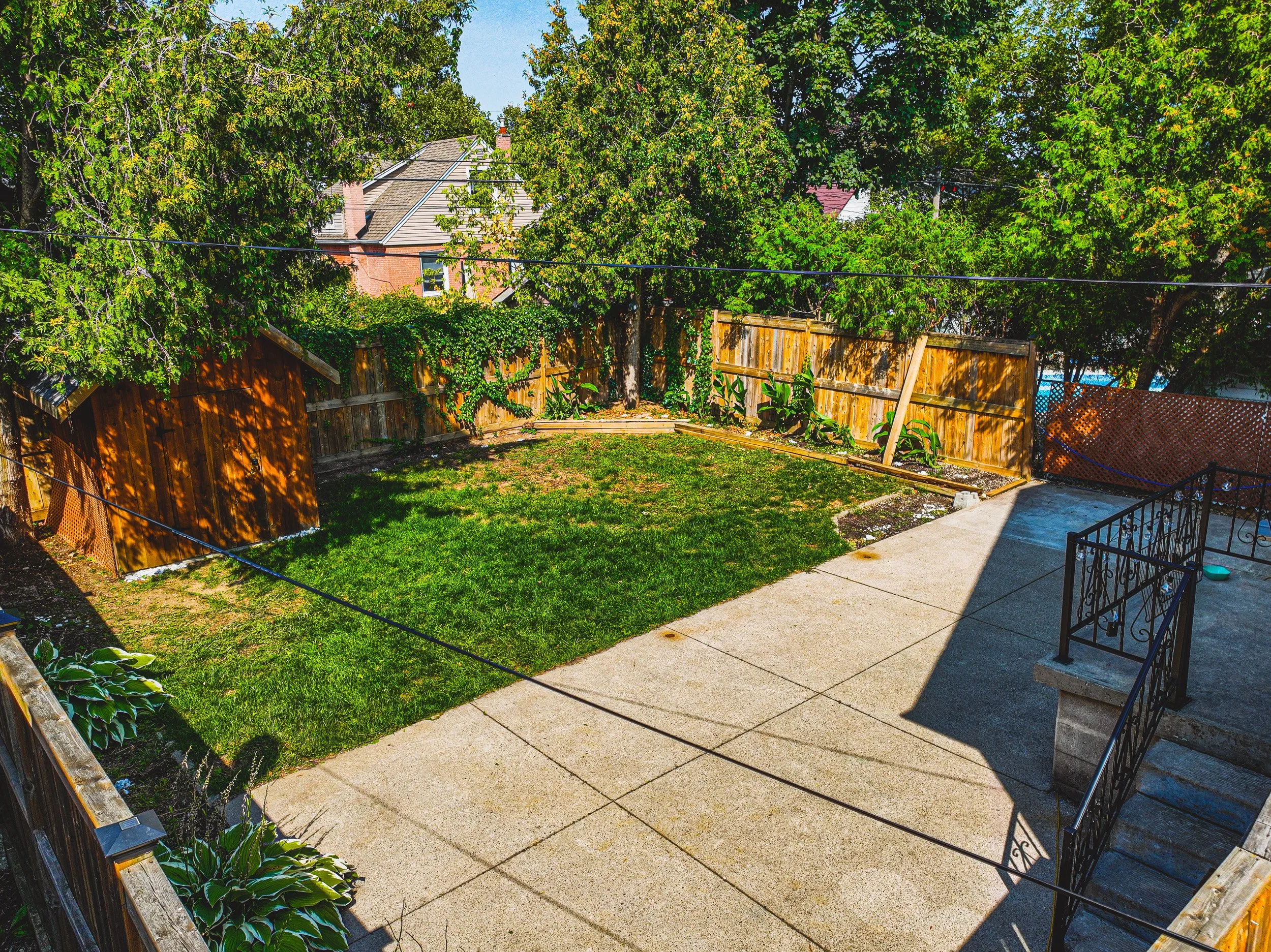 52-212 Rodgers road. Hamilton.jpg