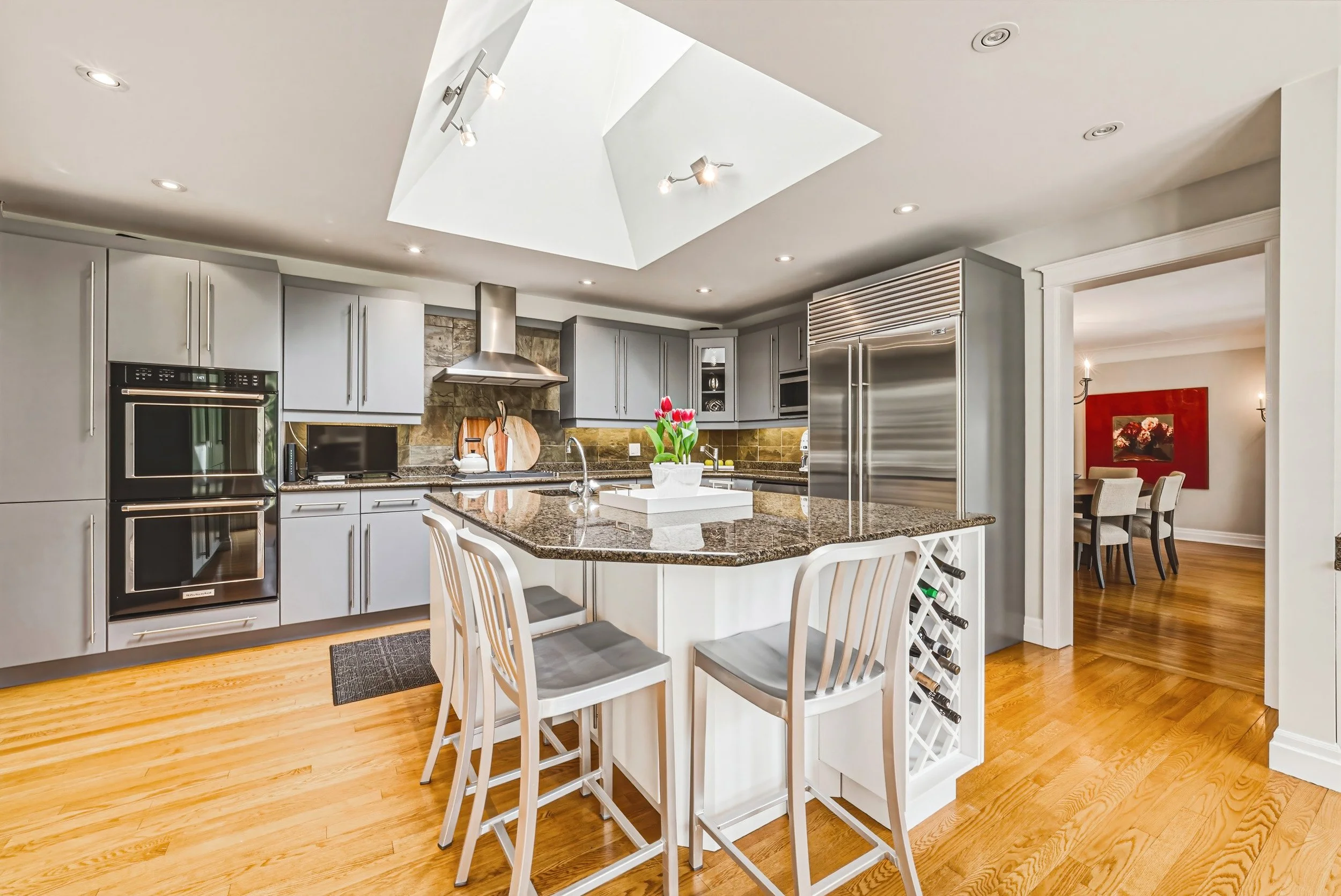 13 - 7 Colonial Cres, Oakville.jpg