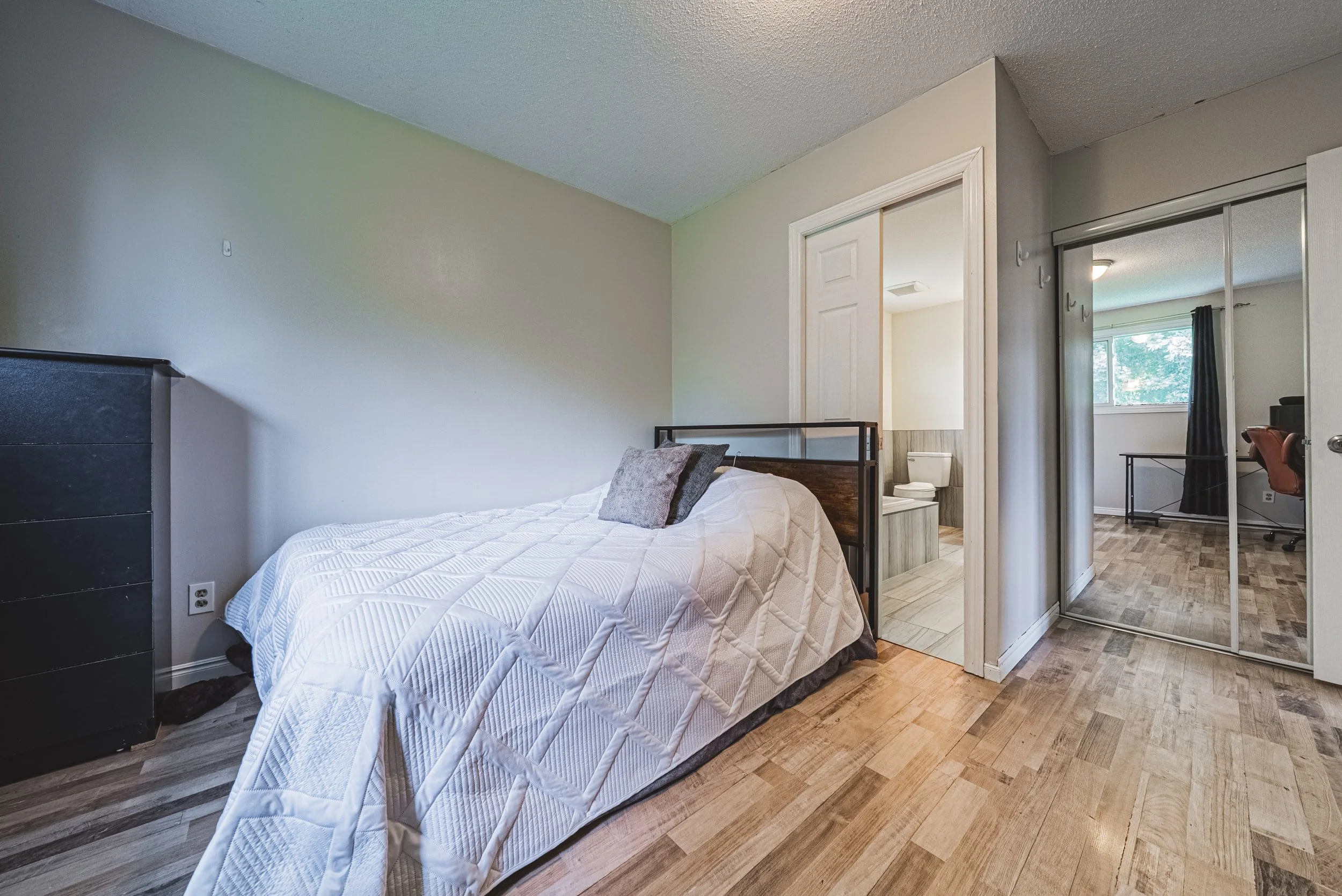 25-27 Ludlow Crescent, Brantford.jpg