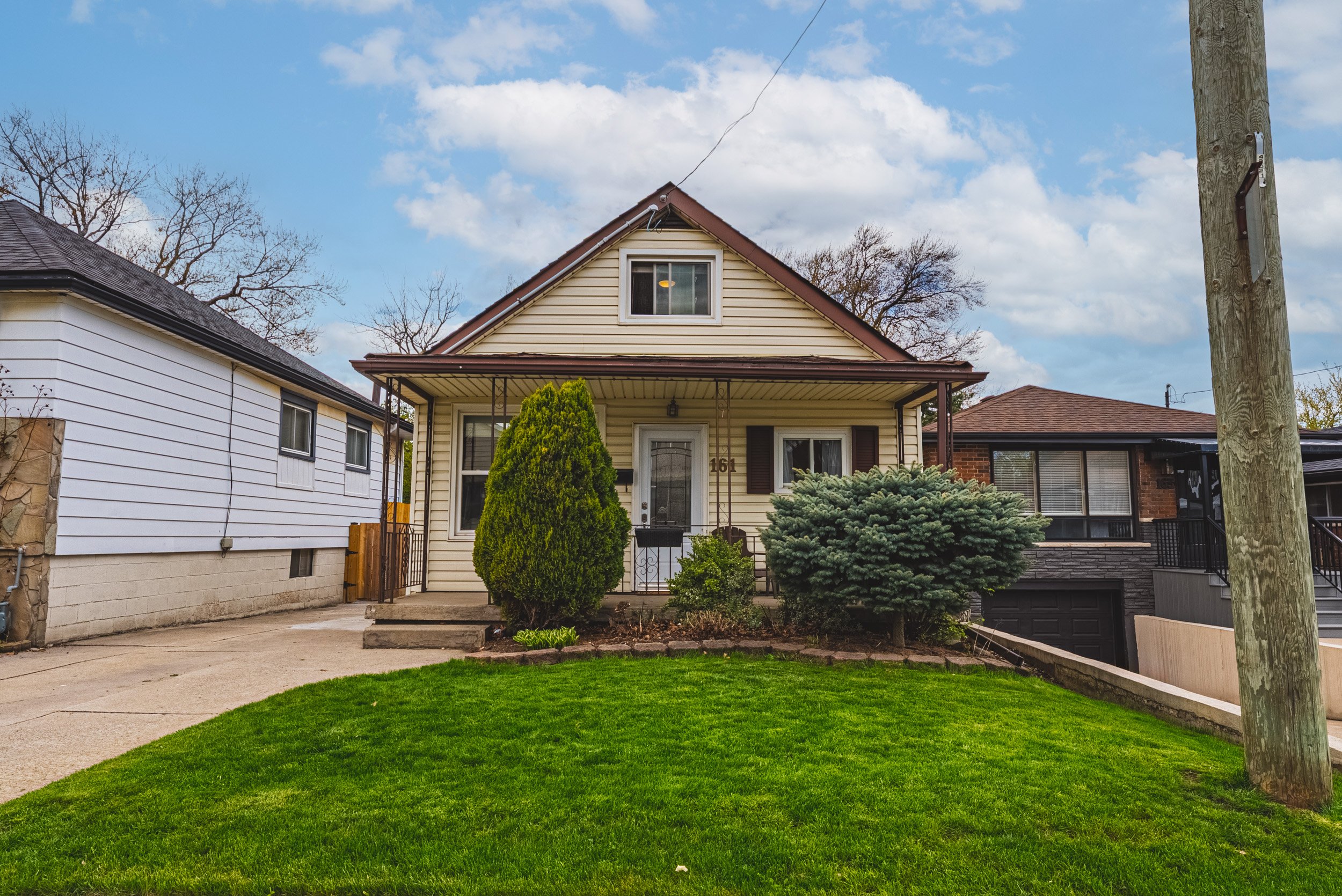 3 - 161 Ivon Ave, Hamilton.jpg