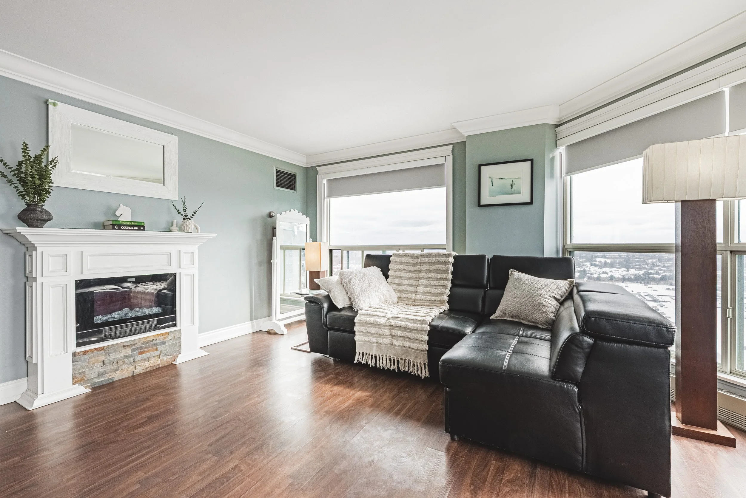 13 - 2155 Burnhamthorpe Rd W #1904, Mississauga.jpg