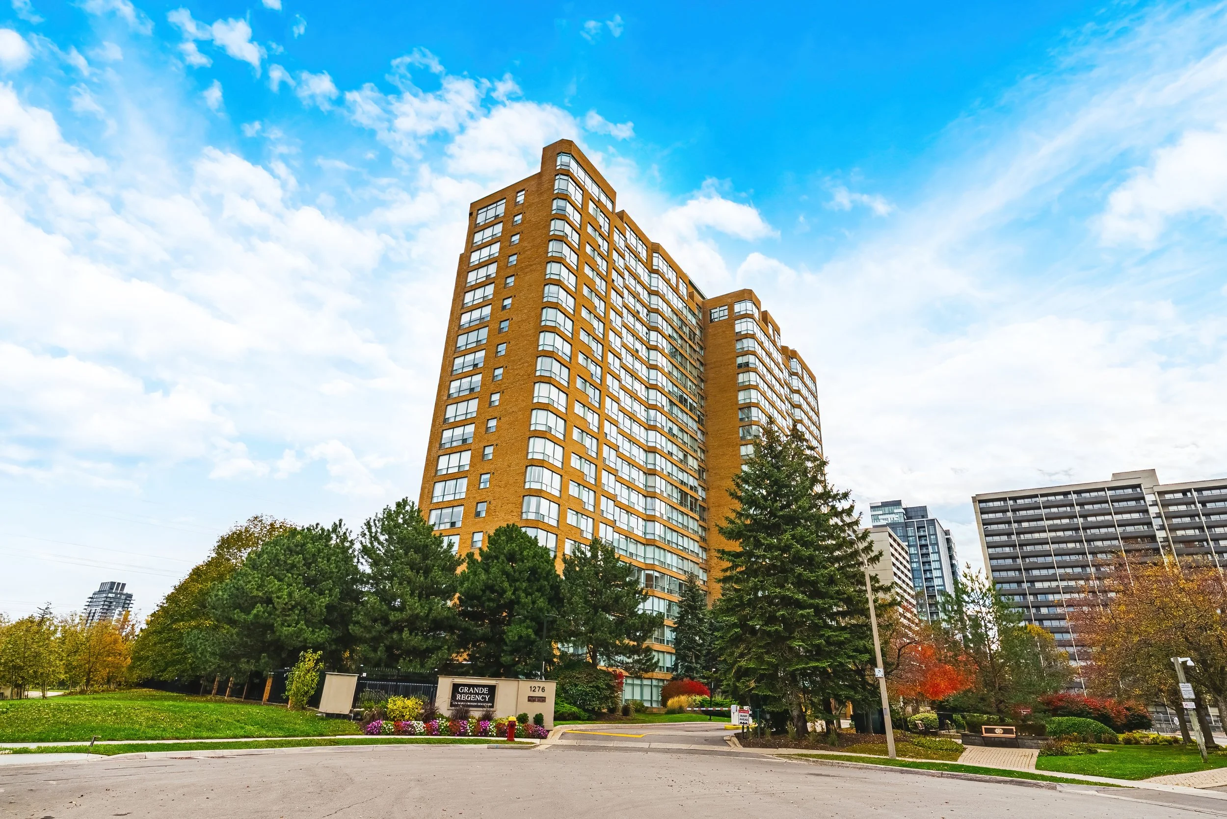 2 - 1276 Maple Crossing Blvd #310, Burlington.jpg