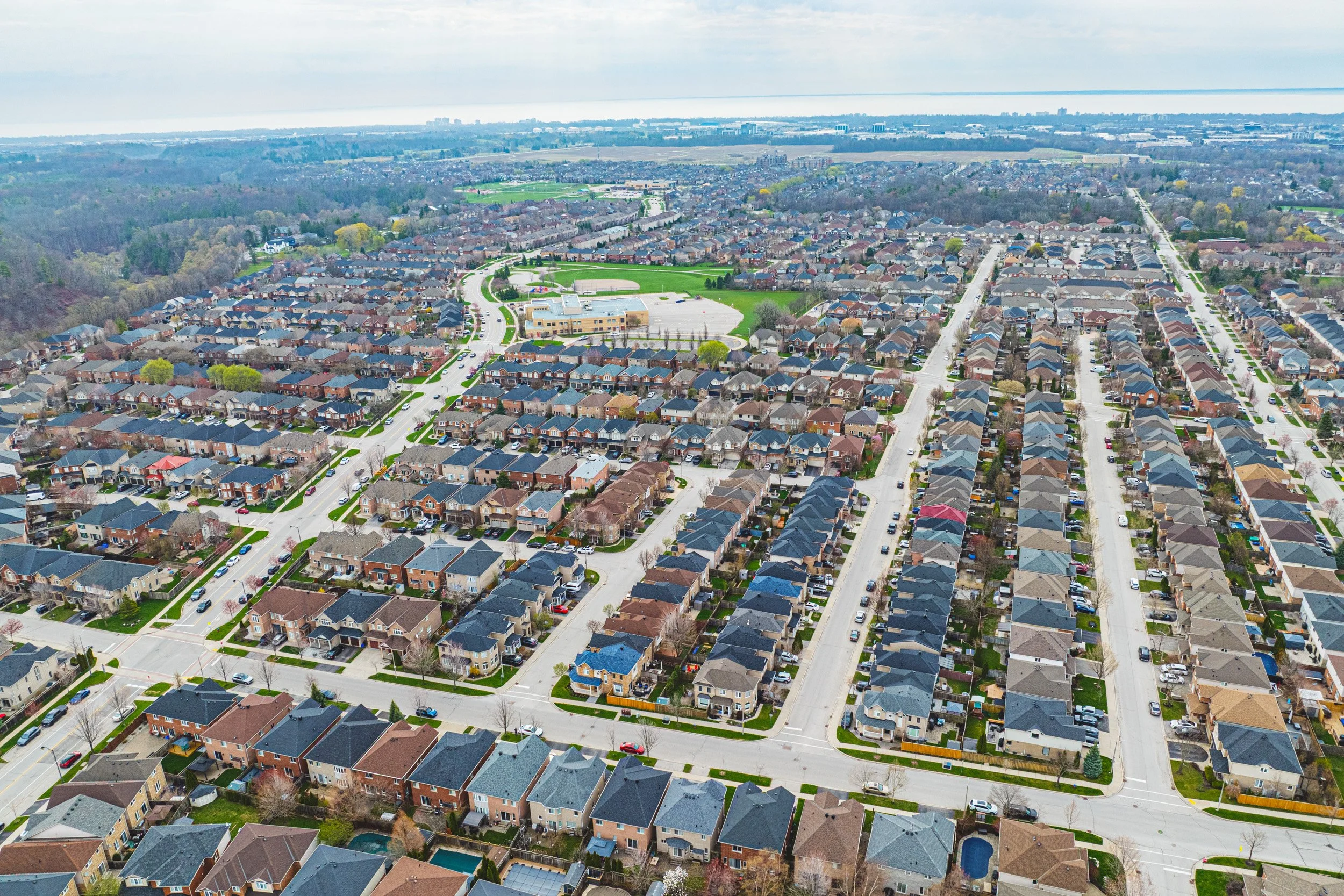 38 - 2412 Curtis Rd, Burlington.jpg