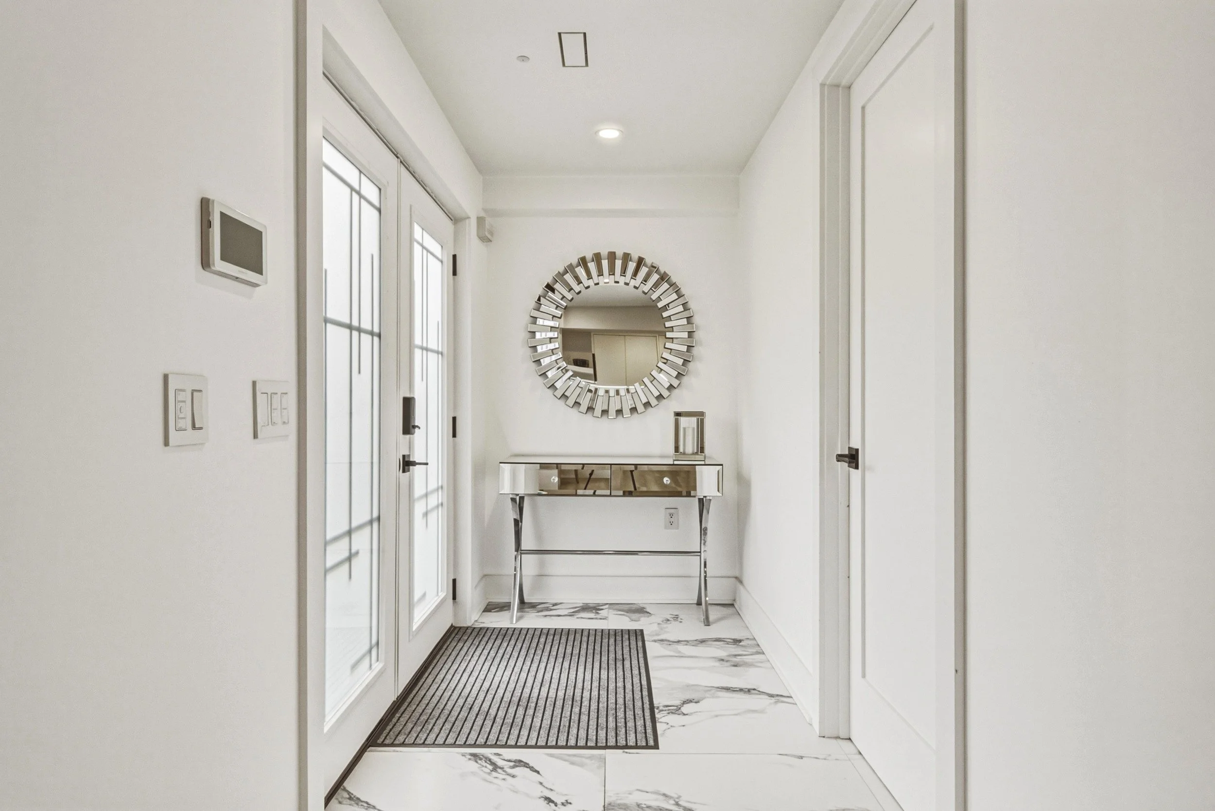 57 - 55 Roberts Dr, Ancaster.jpg
