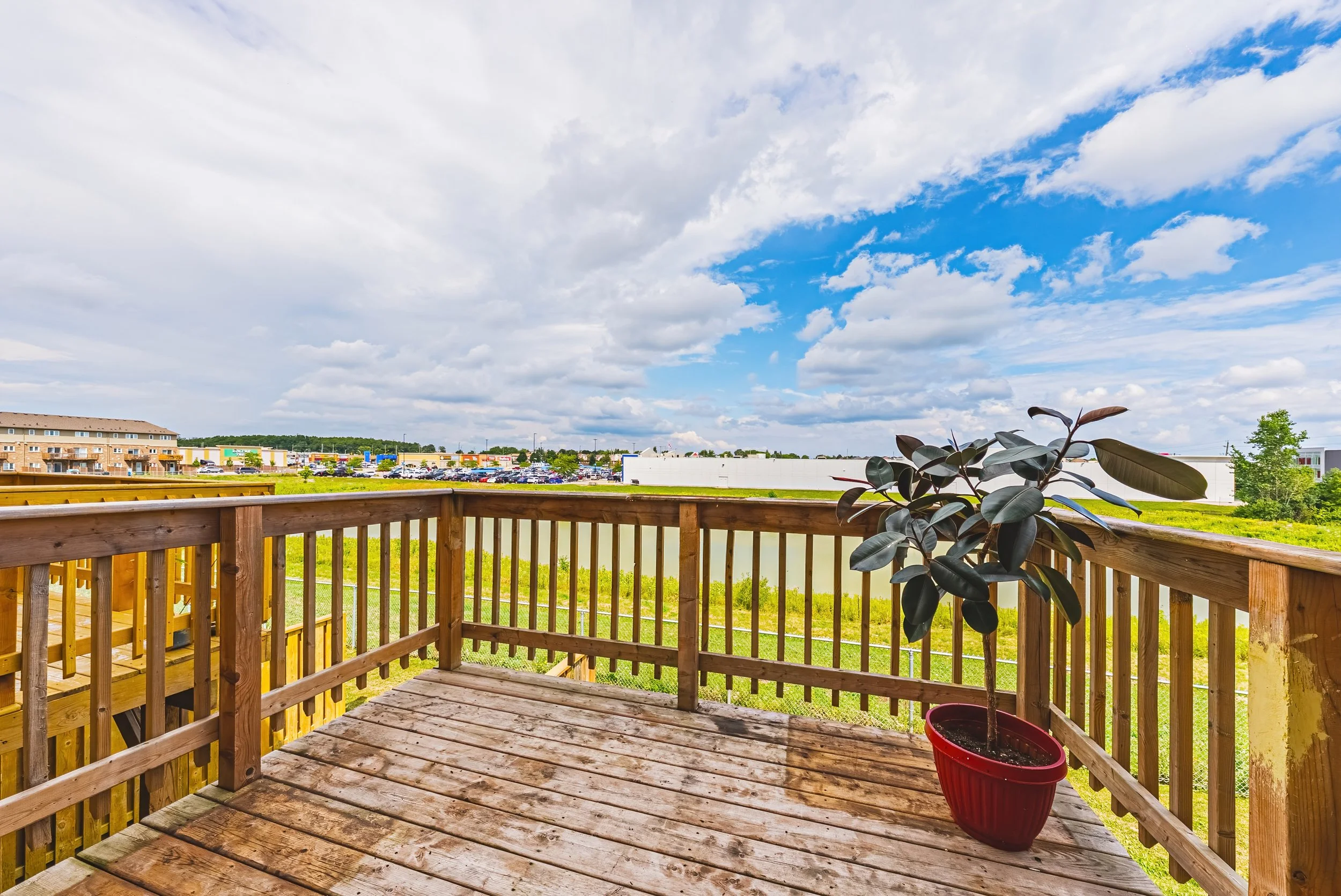 29 - 94 Laguna Village Cres, Hamilton.jpg