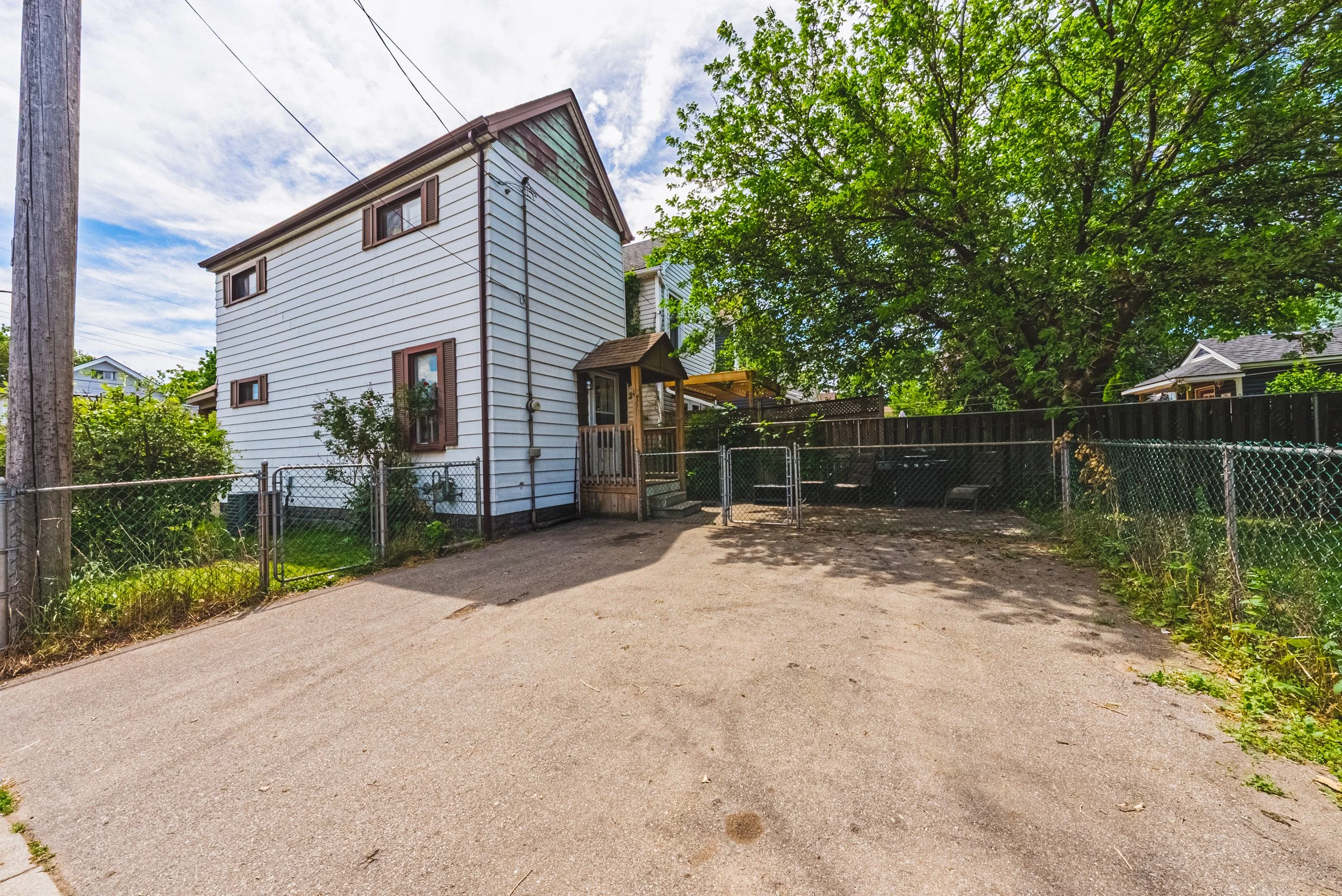 26 - 47 Fraser Ave, Hamilton.jpg