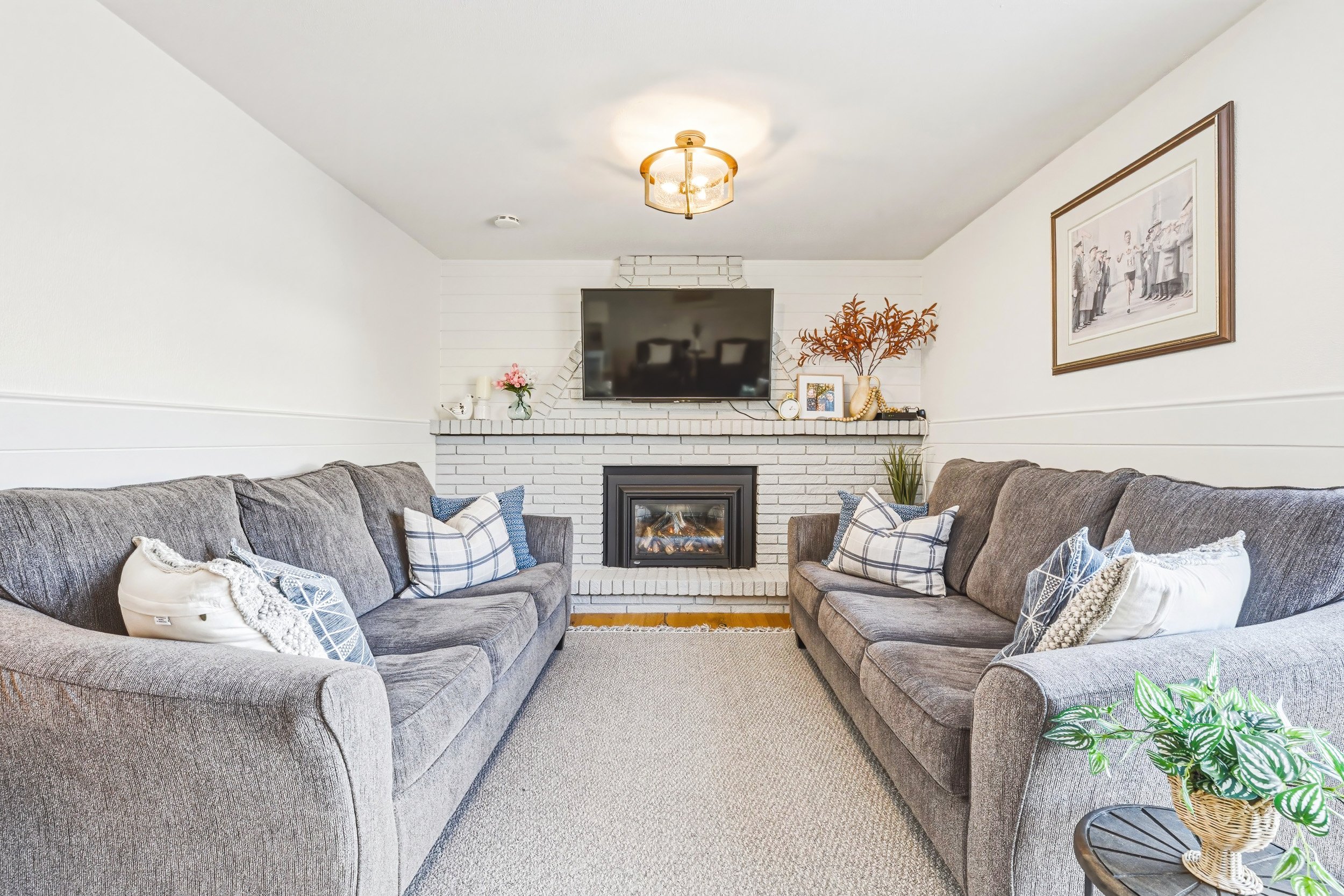 25 - 103 Empress Ave, Hamilton.jpg