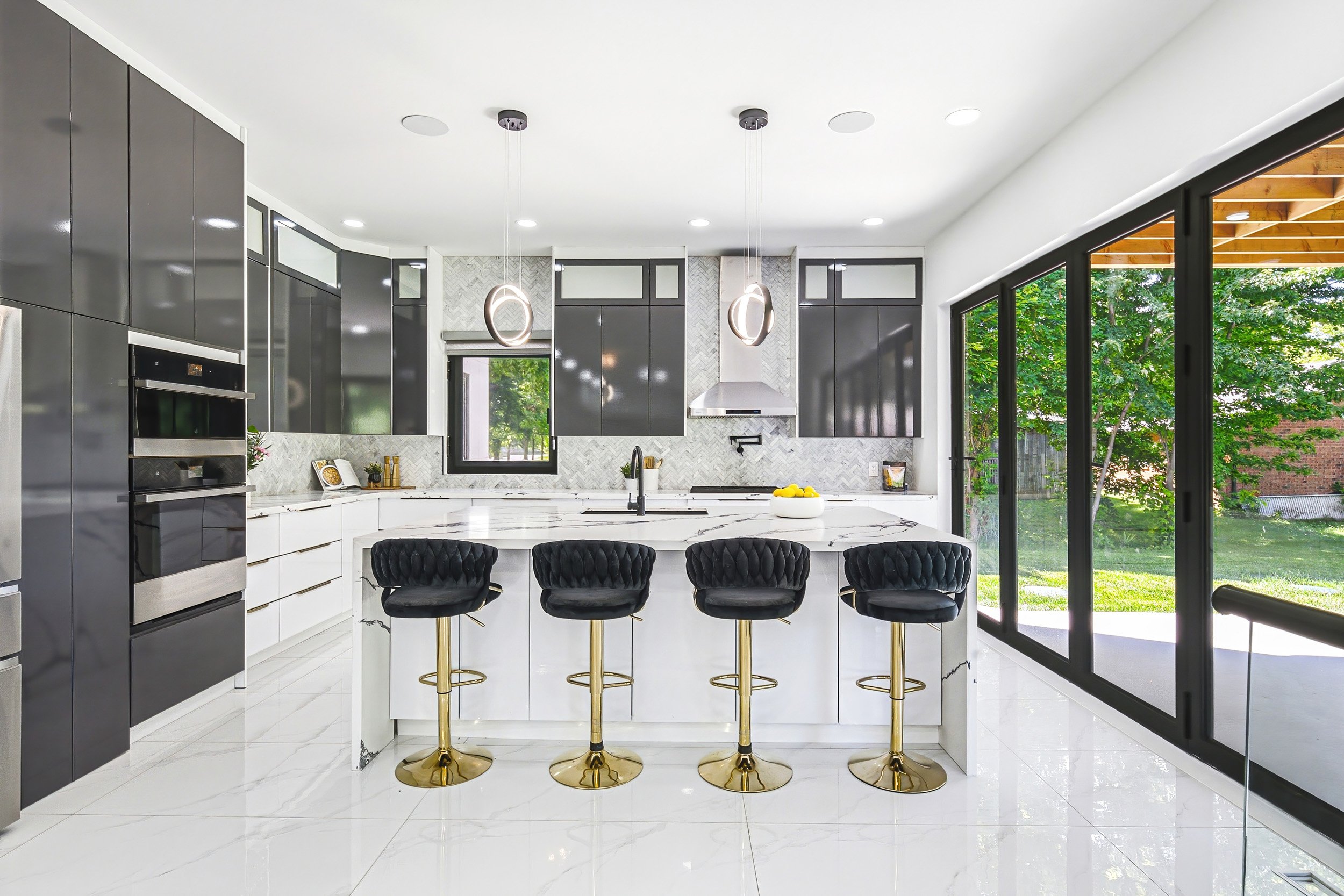 17 - 4511 Guelph Line, Burlington.jpg