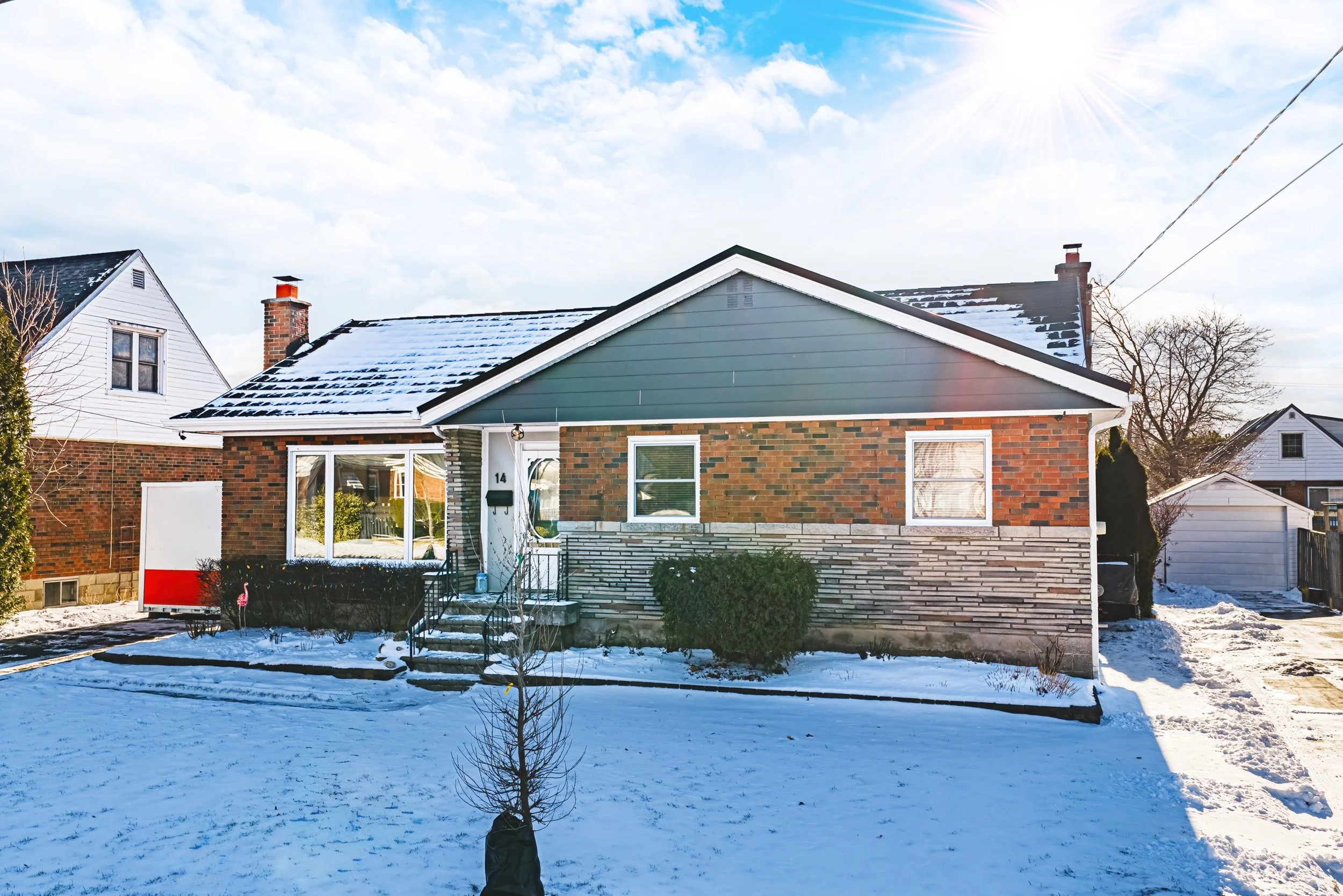 6 - 14 Mulock Ave, Hamilton.jpg