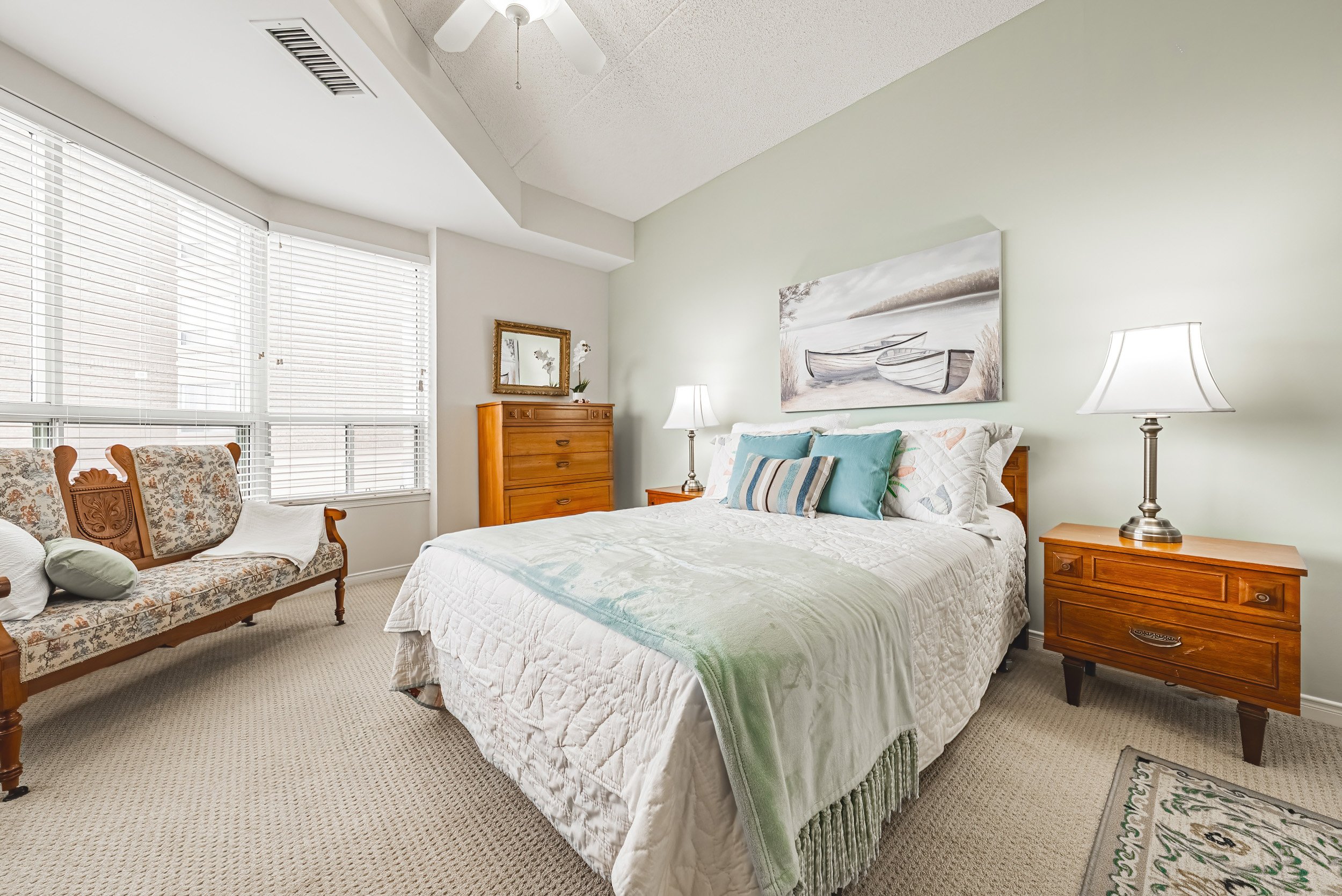 25 - 2075 Amherst Heights Dr #103, Burlington.jpg