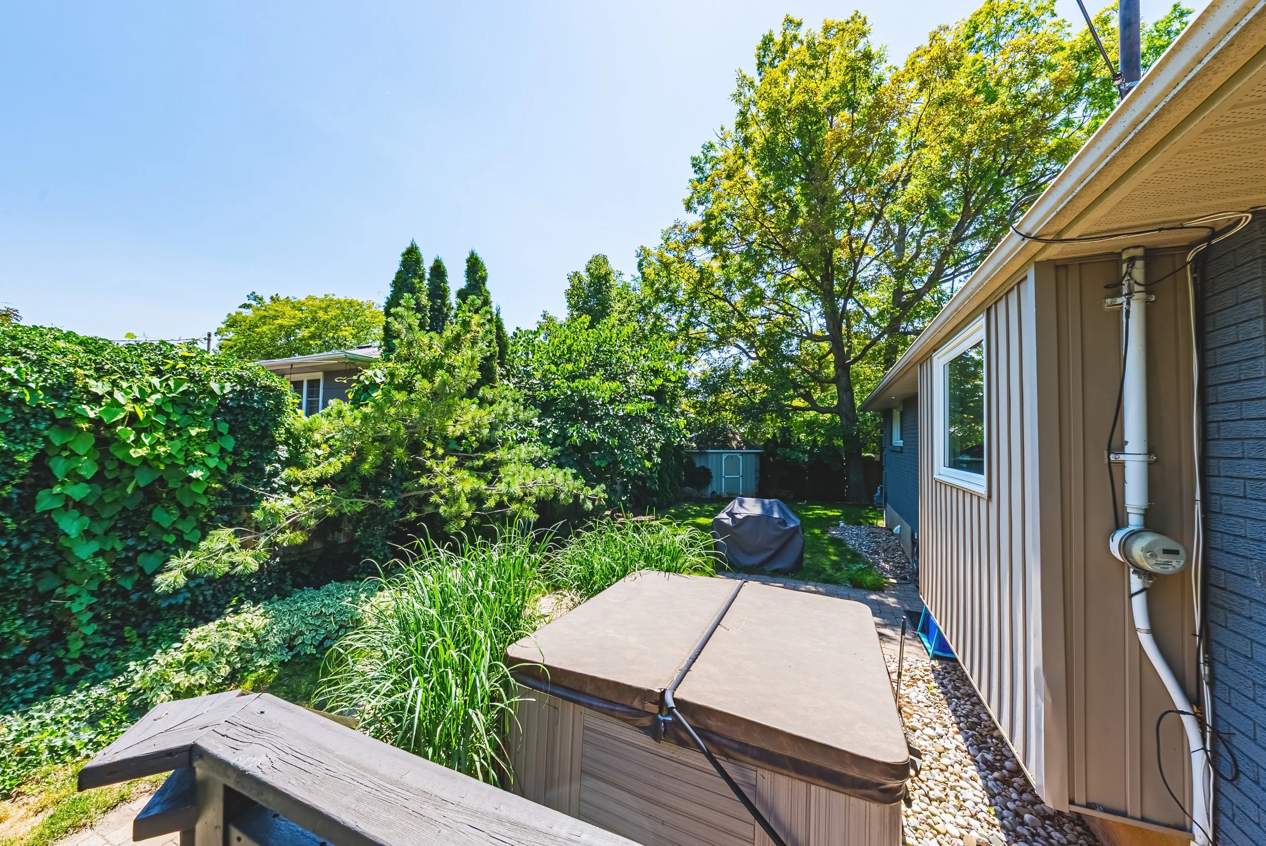45 - 3384 Manfred Dr, Burlington.jpg