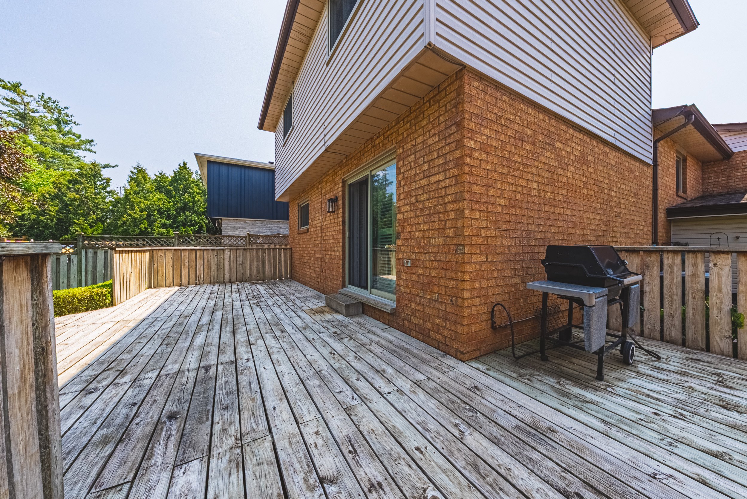 31 - 2206 Donald Rd, Burlington.jpg