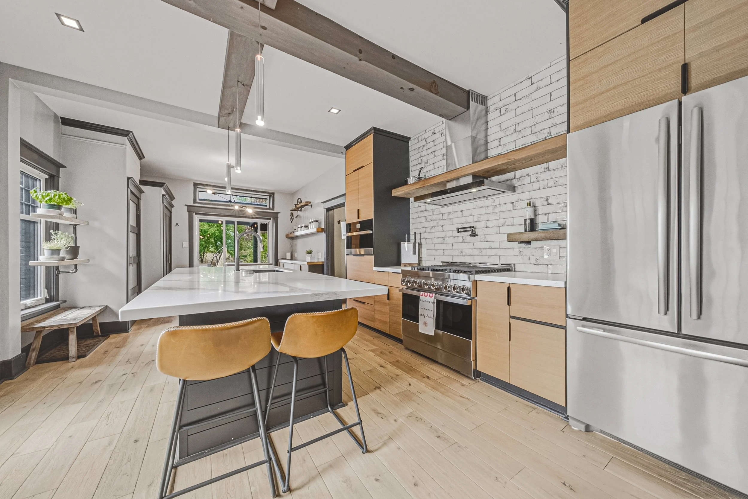 6-595 Mt Pleasant Rd Brantford.jpg