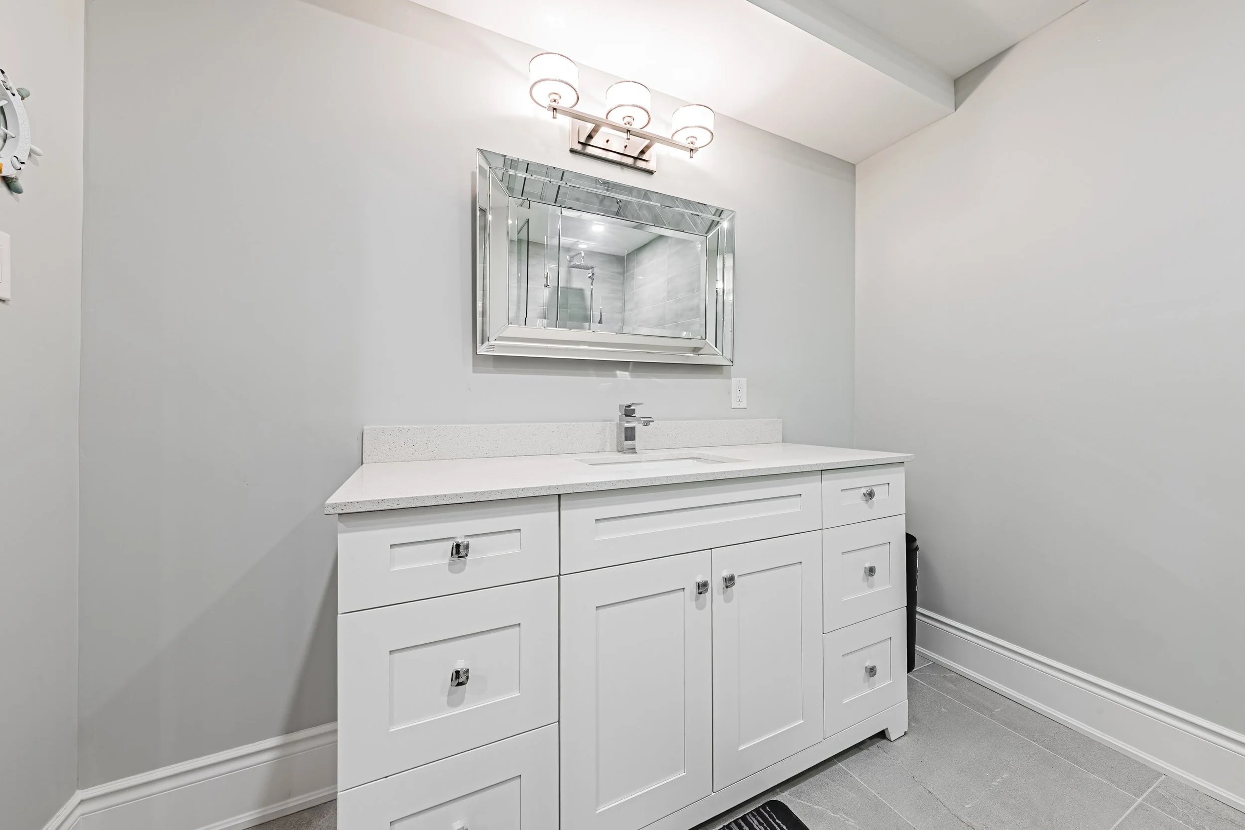 56 - 4369 Lakeshore Rd, Burlington.jpg
