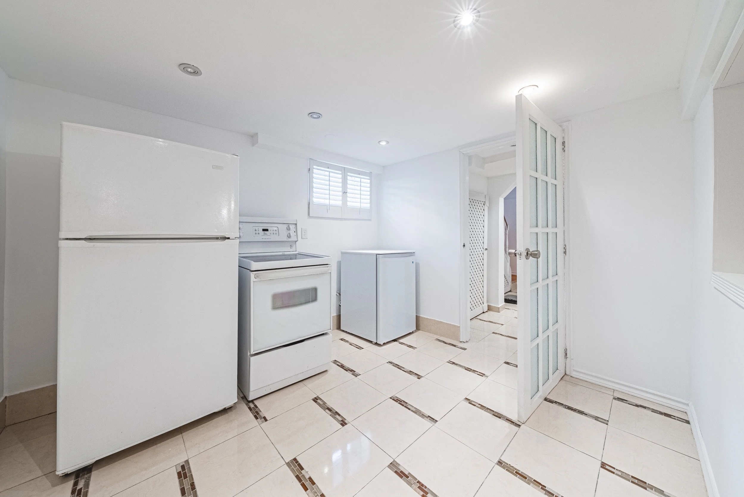 29 - 5039 Valley Way, Niagara Falls.jpg