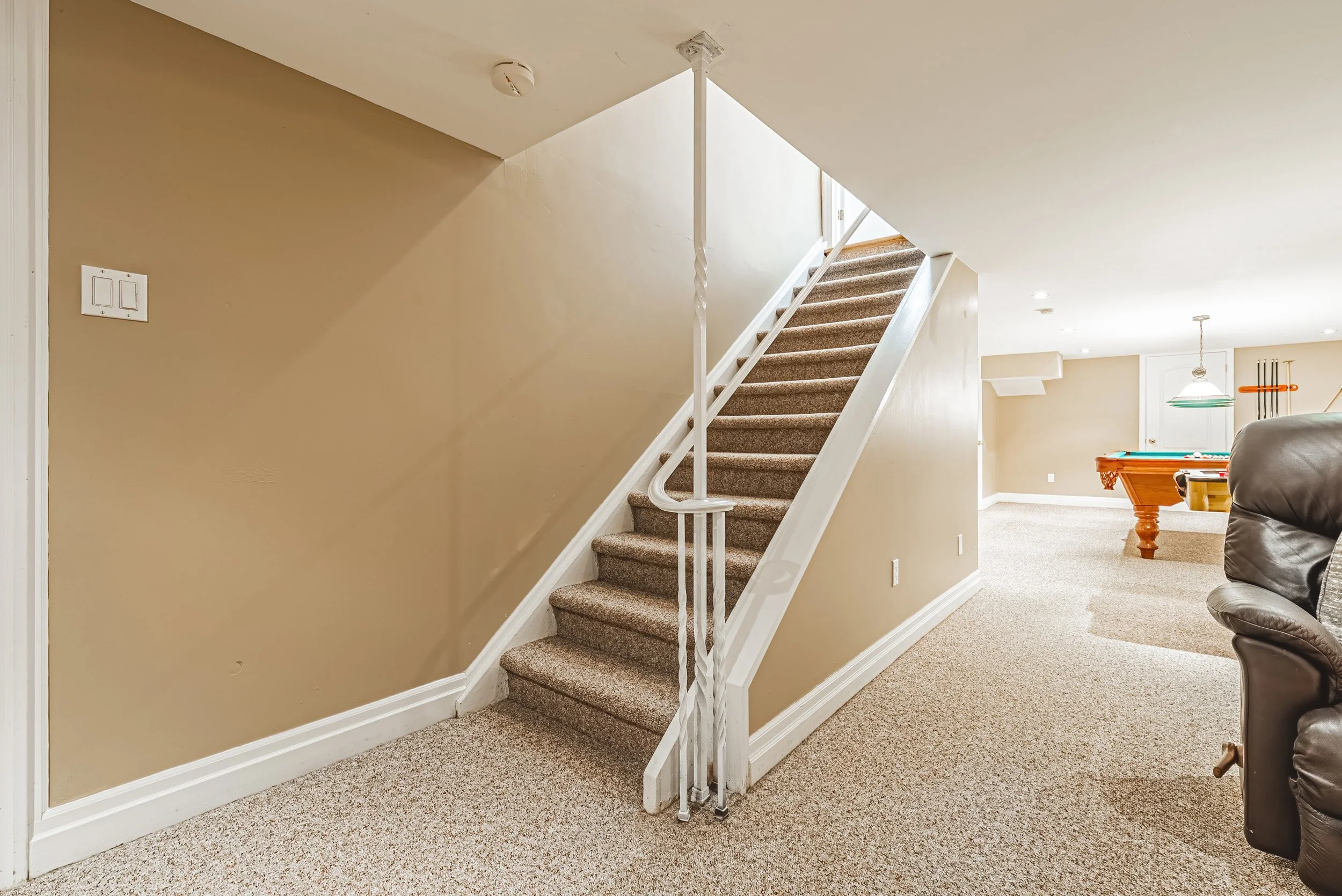 43 - 7 Colonial Cres, Oakville.jpg